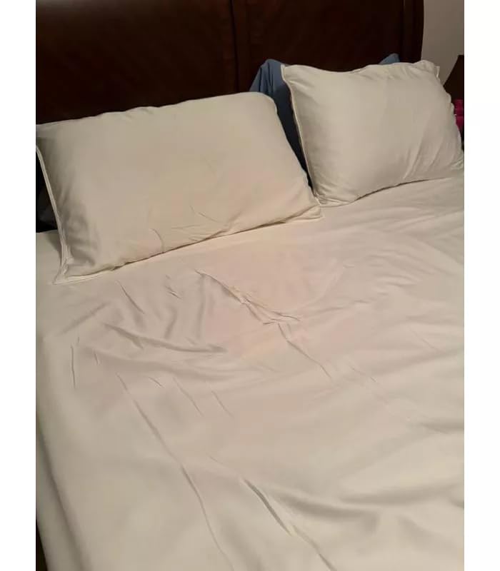 Kickoff Viscose Bamboo Sheets Queen Size 4-pc 100% Organic Bamboo Viscose Bed Cooling Sheets Queen Size Set Cool Bedding for hot Sleepers Sheet Set - Gift Ready Packaging (Snow White, Q) customer photo 1