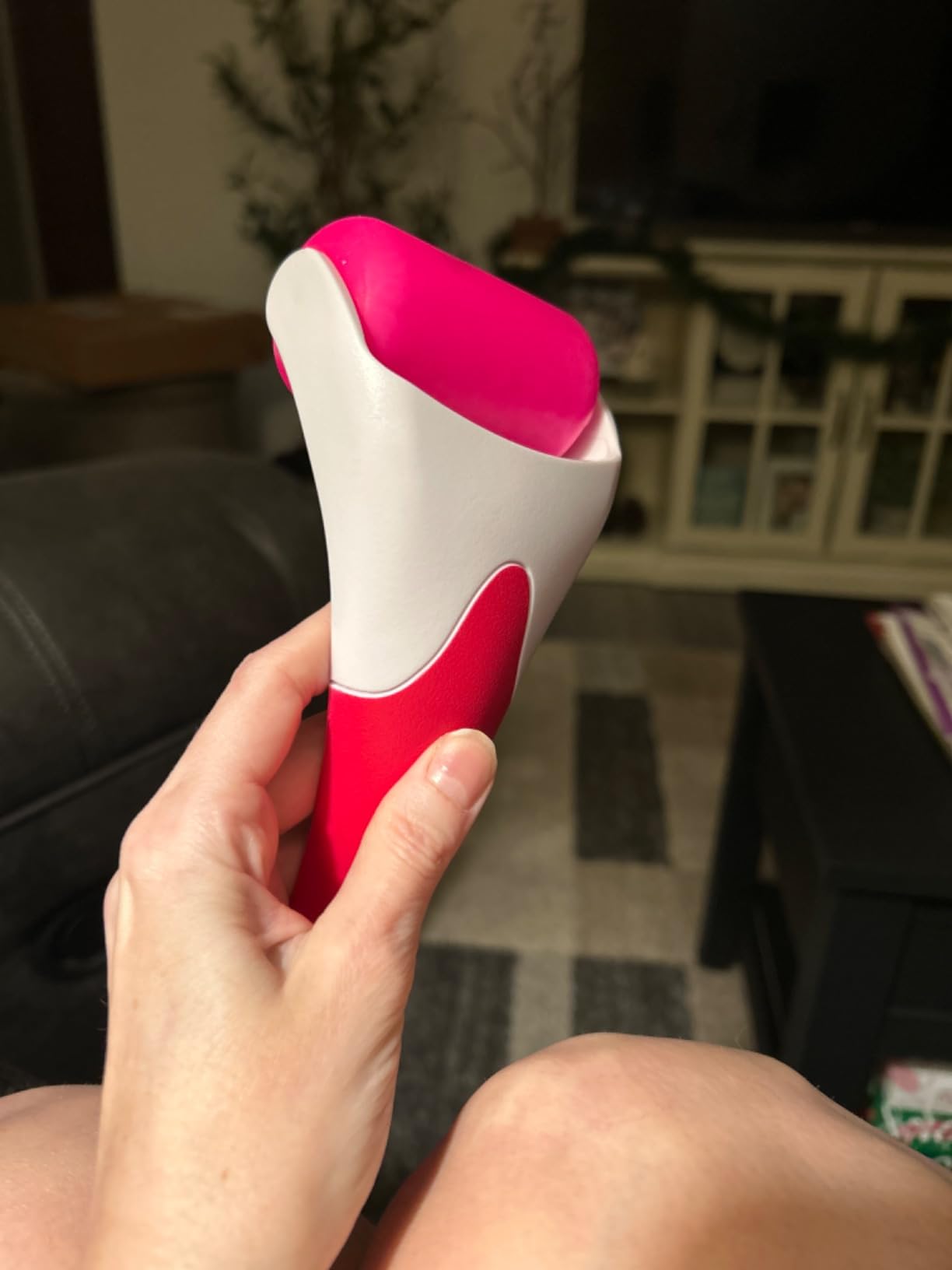 LATME Ice Roller for Face Eyes,Womens Gifts,Face Massager Roller Puffiness Migraine Pain Relief and Minor Injury (Smoggy Blue) customer photo 2