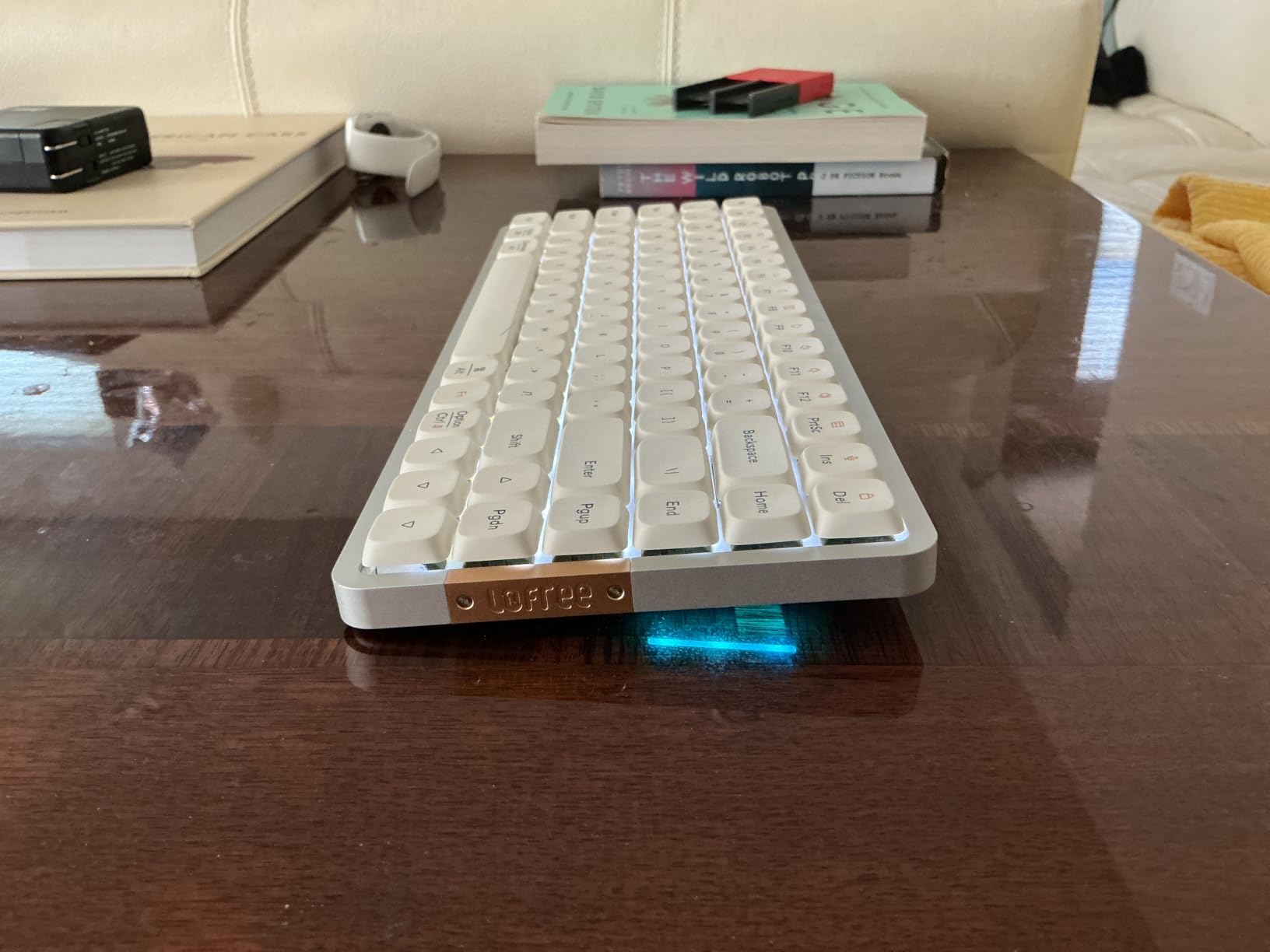 LOFREE Flow84 Low Profile Mechanical Keyboard, 75 Percent Rechargeable Wireless Keyboards with Bluetooth and Wired Connection for Windows, Mac OS/White Ghost Linear Switches customer photo 1