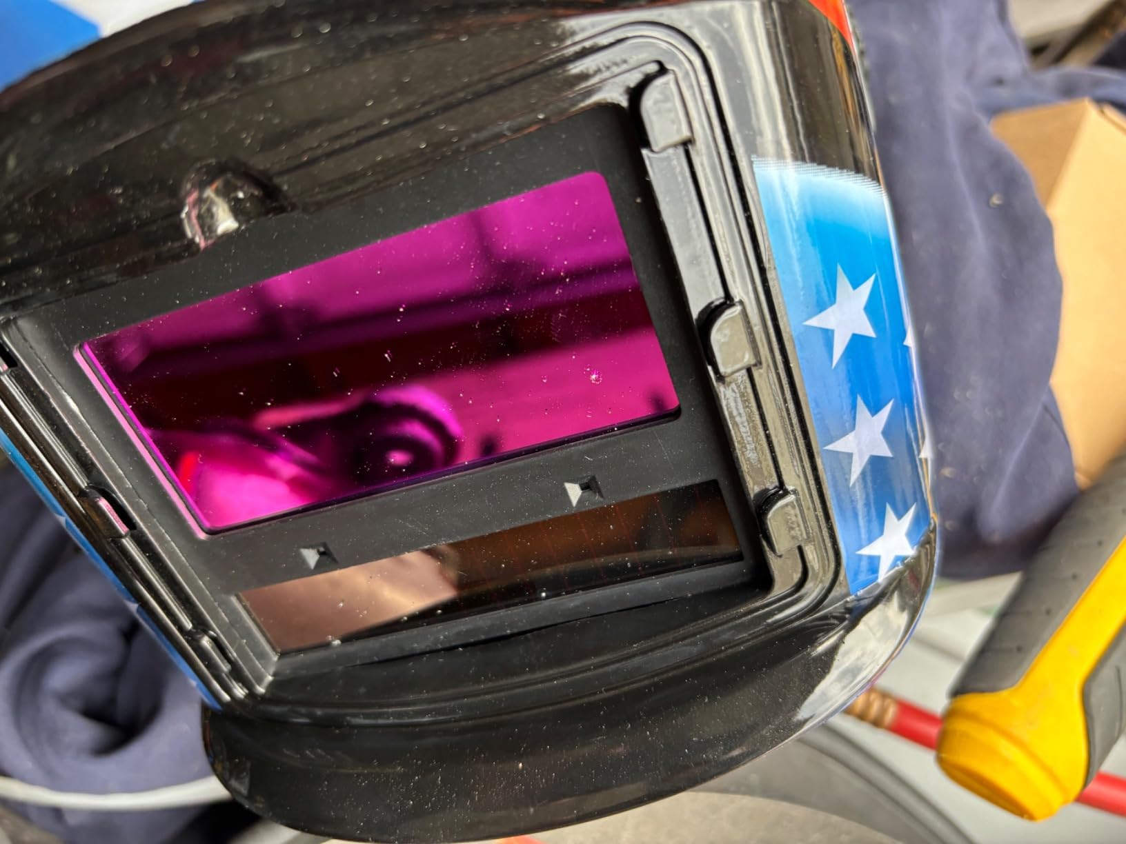 Welding Helmet Auto Darkening : BESTCLUB True Color Solar Powered Hood with Adjustable Shade Range 4/9-13 for Mig Tig Arc Welder Mask customer photo 1