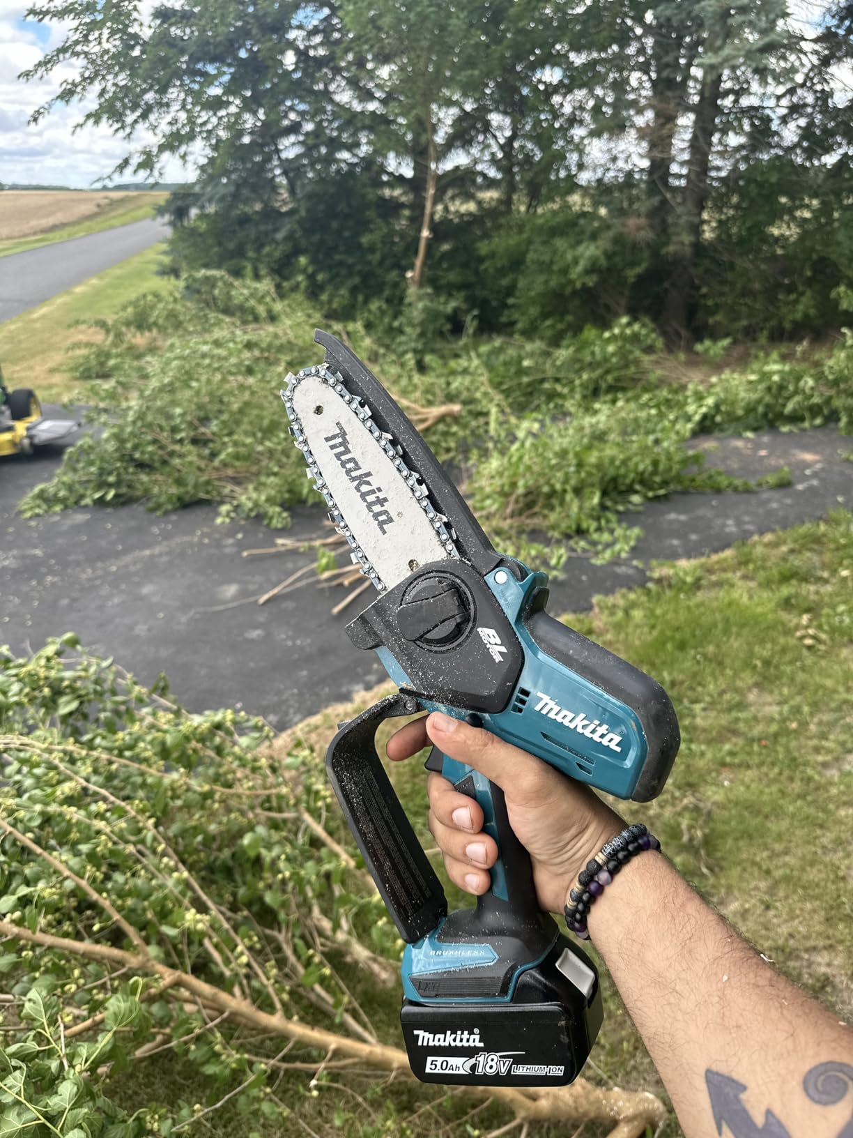 Makita XCU14Z 18V LXT® Lithium-Ion Brushless Cordless 6