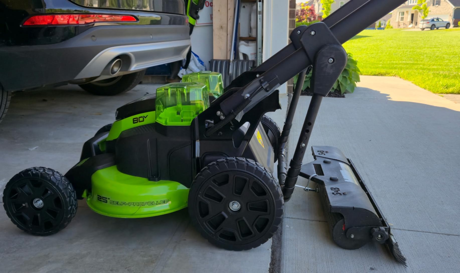Greenworks 80V 25in Self-Propelled Lawn Mower, 4.0 Ah Battery and Charger customer photo 1