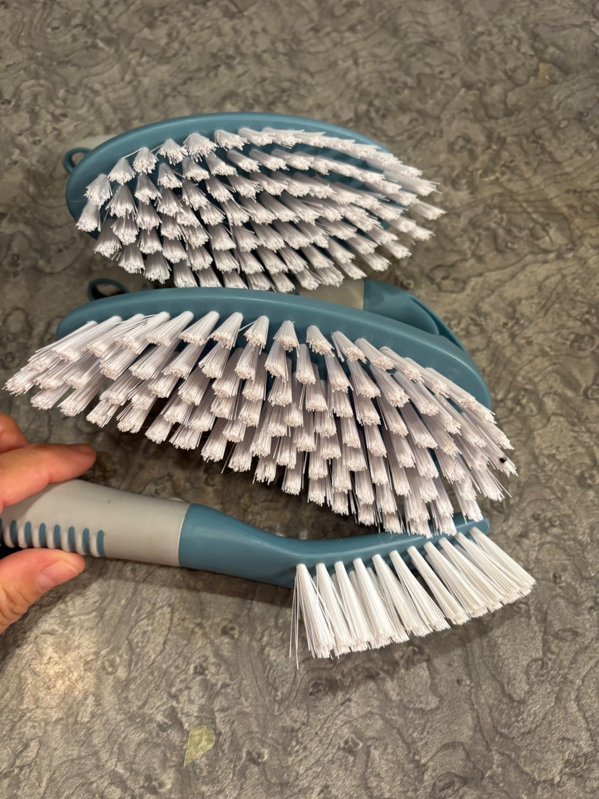 Scrub Brush Set of 3pcs - Cleaning Shower Scrubber with Ergonomic Handle and Durable Bristles - Grout Cleaner Brush - Scrub Brushes for Cleaning Bathroom/Shower/Tile/Kitchen/Floor/Bathtub/Carpet customer photo 1