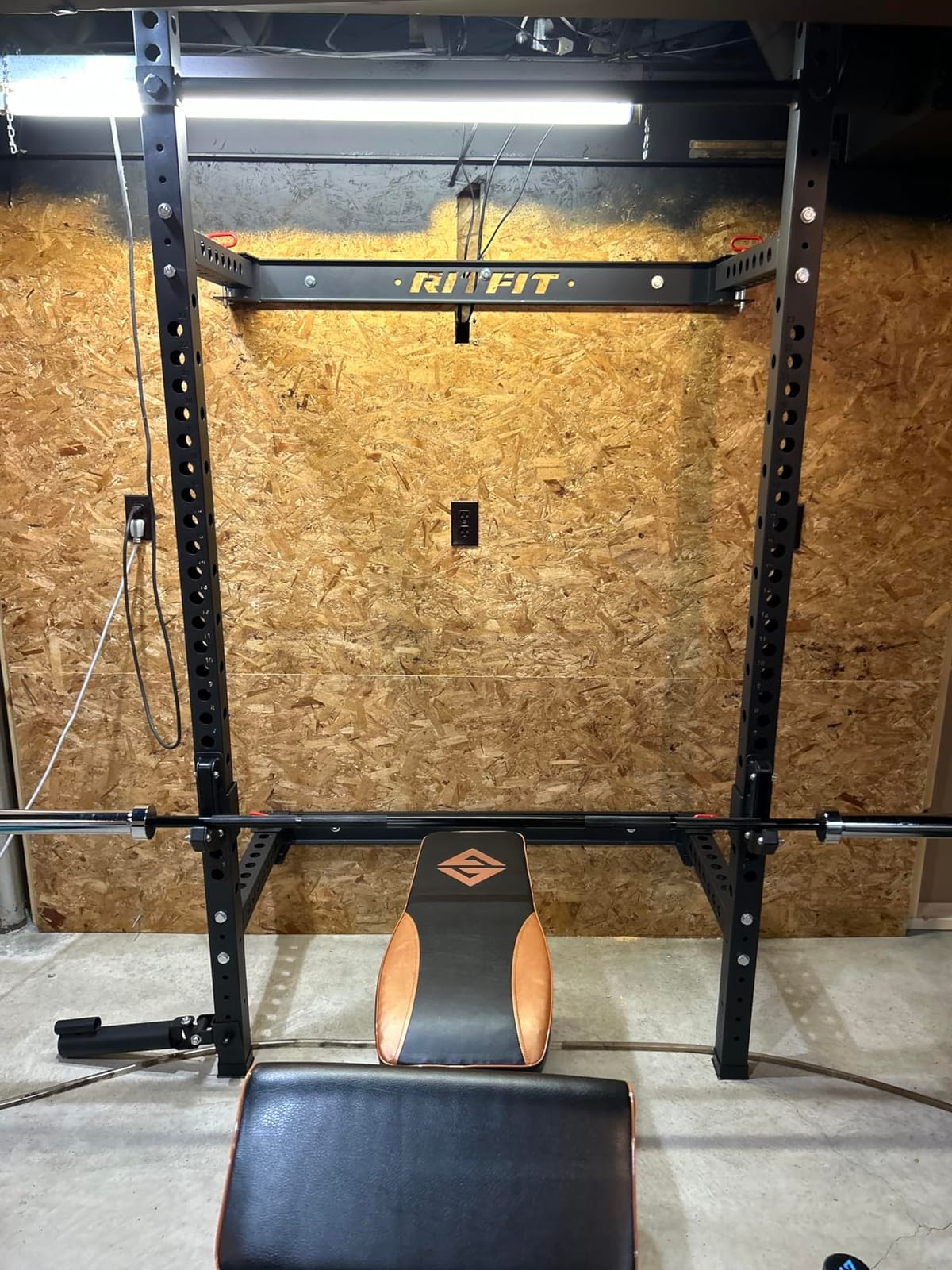 RitFit 2.36'' x 2.36'' Folding Squat Rack for Home Gym, Wall Mounted Squat Rack with Attachments - Space Saving Squat Power Rack customer photo 2