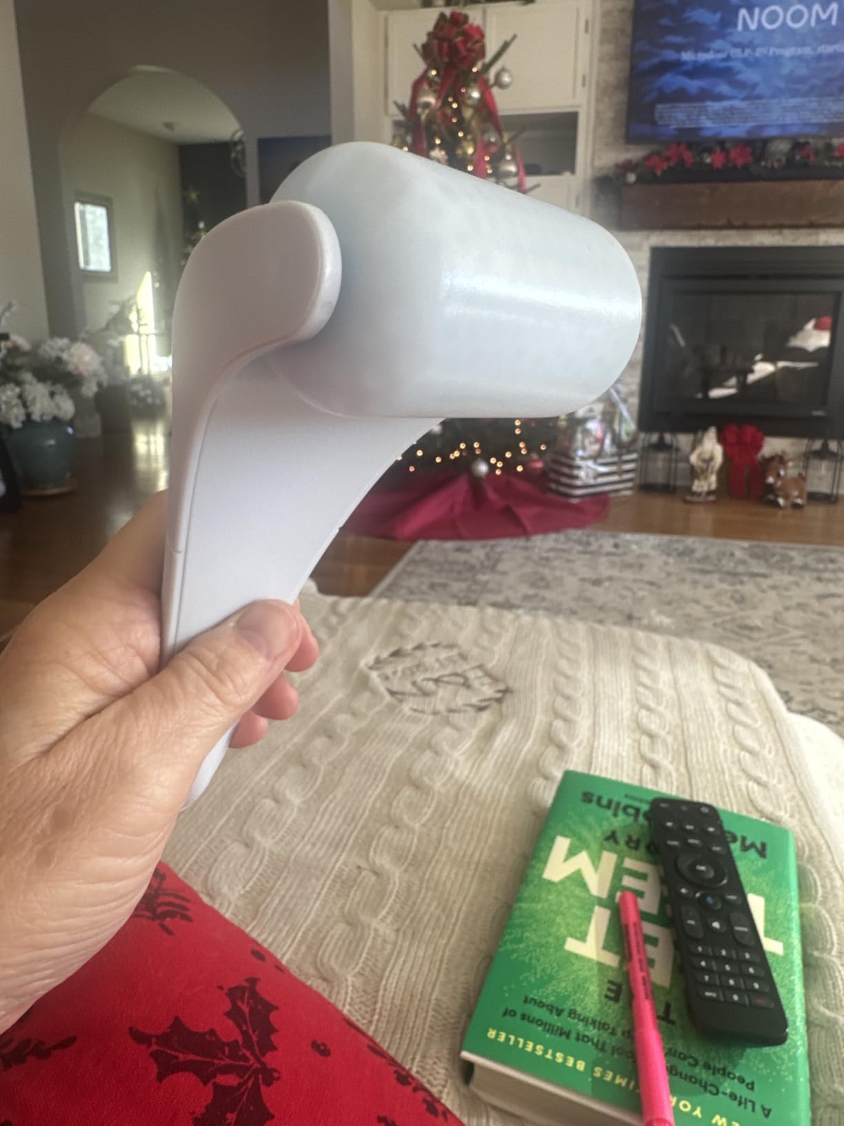 Fronnor Ice Roller for Face,Eyes,Facial Massager Tool,Soothing Skin Care Tool,Cooling Skincare Device for Puffiness,At-Home Spa Gift for Women customer photo 1