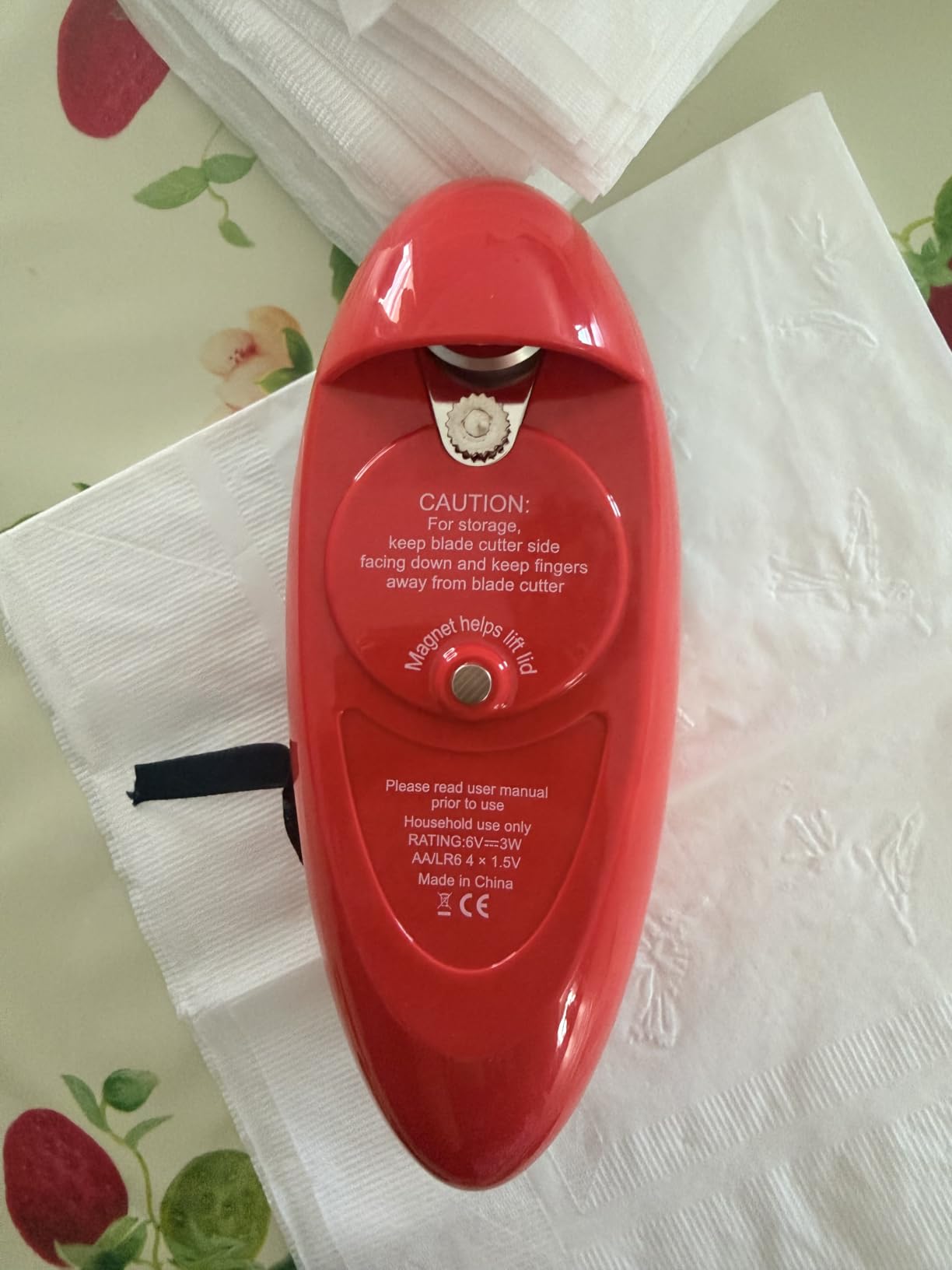 KITCHENMUH One Touch Electric Can Opener Fits All Can Sizes for Seniors with Arthritis, Battery Operated Can Opener with Smooth Edge, Food Safe Automatic Can Opener for Kitchen (Black+Grey) customer photo 2