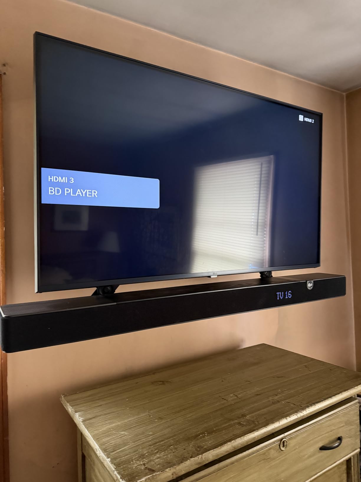 Perlegear Soundbar Mount with Adjustable Height, Sound bar Mount up to 15 lbs, Soundbar Mount Under or Above TV, Soundbar tv Mount Bracket with Detachable Long Extension Plates PGSM04B customer photo 2