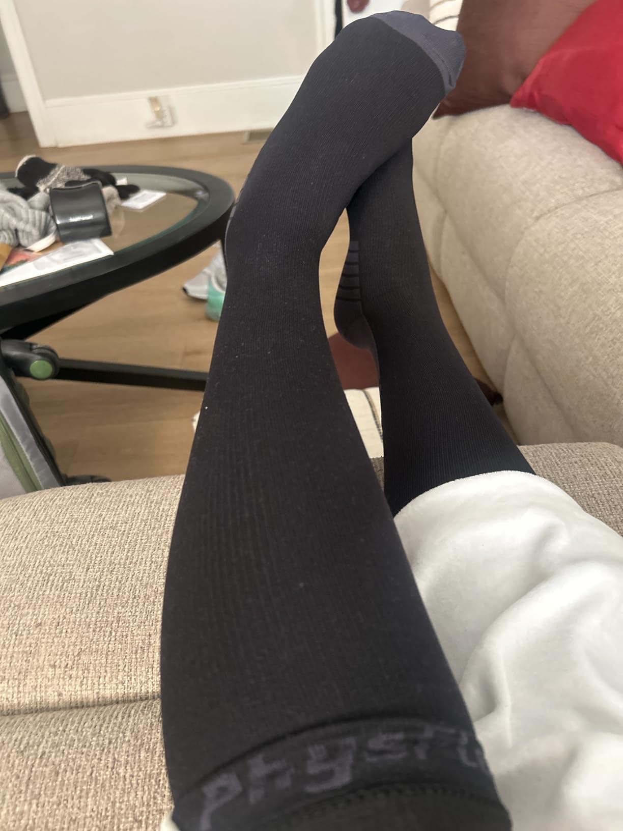 Compression Socks for Women & Men 20-30 mmHg – Circulation Support for Nurses, Travel, Flight, Running & Everyday Wear customer photo 1