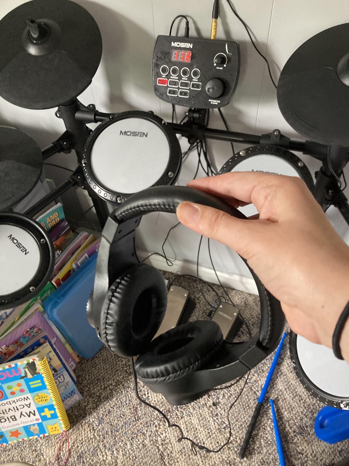 MOSEN Quiet Electric Drum Set Beginner,195+ Sounds & 25 Drum Kits,MED-X3 customer photo 2