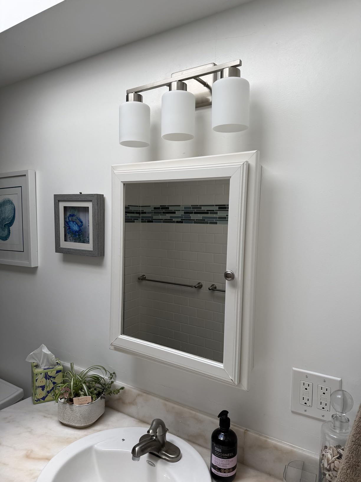 FonmYim Brushed Nickel Bathroom Light Fixtures Vanity Lights Over Mirror customer photo 2