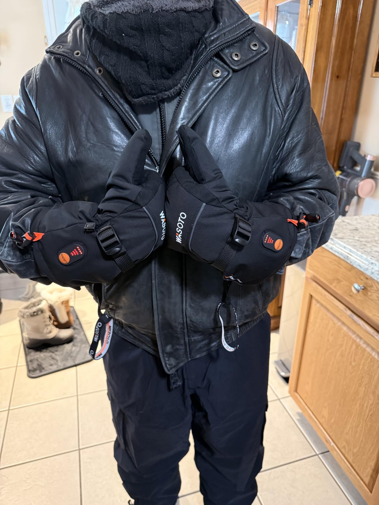 WASOTO Heated Gloves for Men Women Heated Ski Gloves customer photo 1