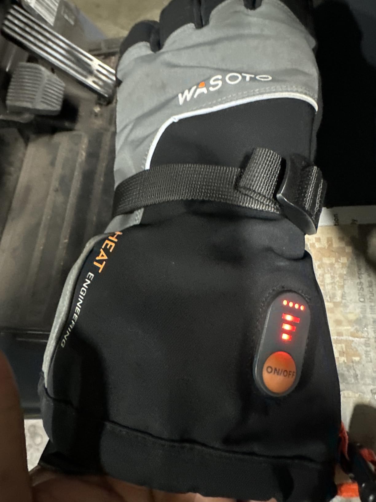 WASOTO Heated Gloves for Men Women Heated Ski Gloves customer photo 2