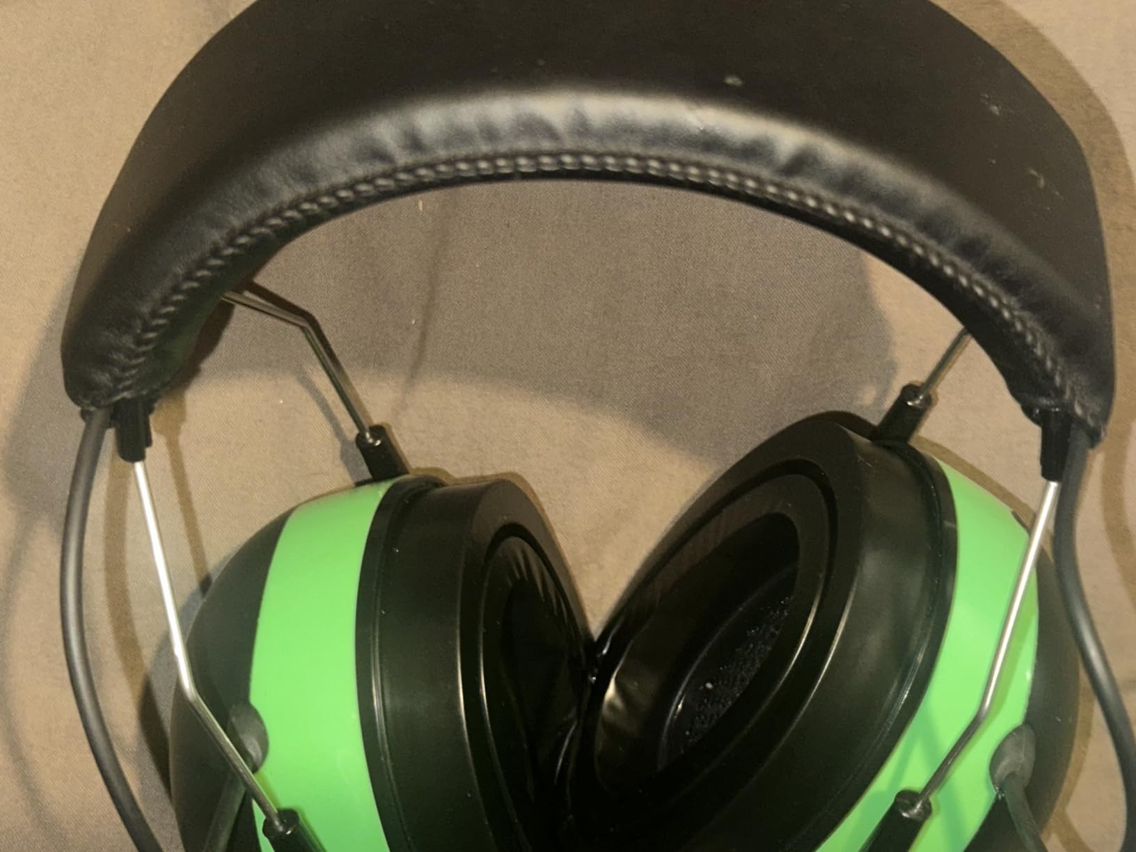 Qozybuds Bluetooth 6.0 Hearing Protection Headphones with 120H Working Time, 30dB SNR, Superior Stereo Sound Quality, Larger Buttons for Easy Operation, Safety Ear Muffs for Lawn Mowing, Workshops customer photo 1