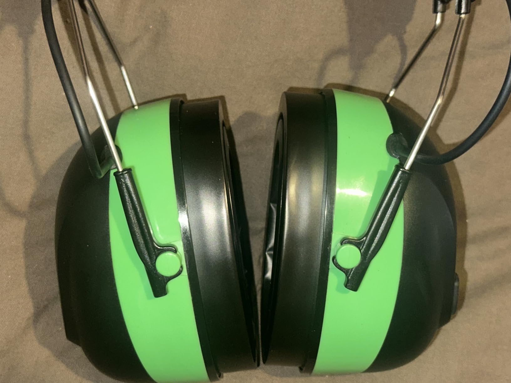 Qozybuds Bluetooth 6.0 Hearing Protection Headphones with 120H Working Time, 30dB SNR, Superior Stereo Sound Quality, Larger Buttons for Easy Operation, Safety Ear Muffs for Lawn Mowing, Workshops customer photo 2