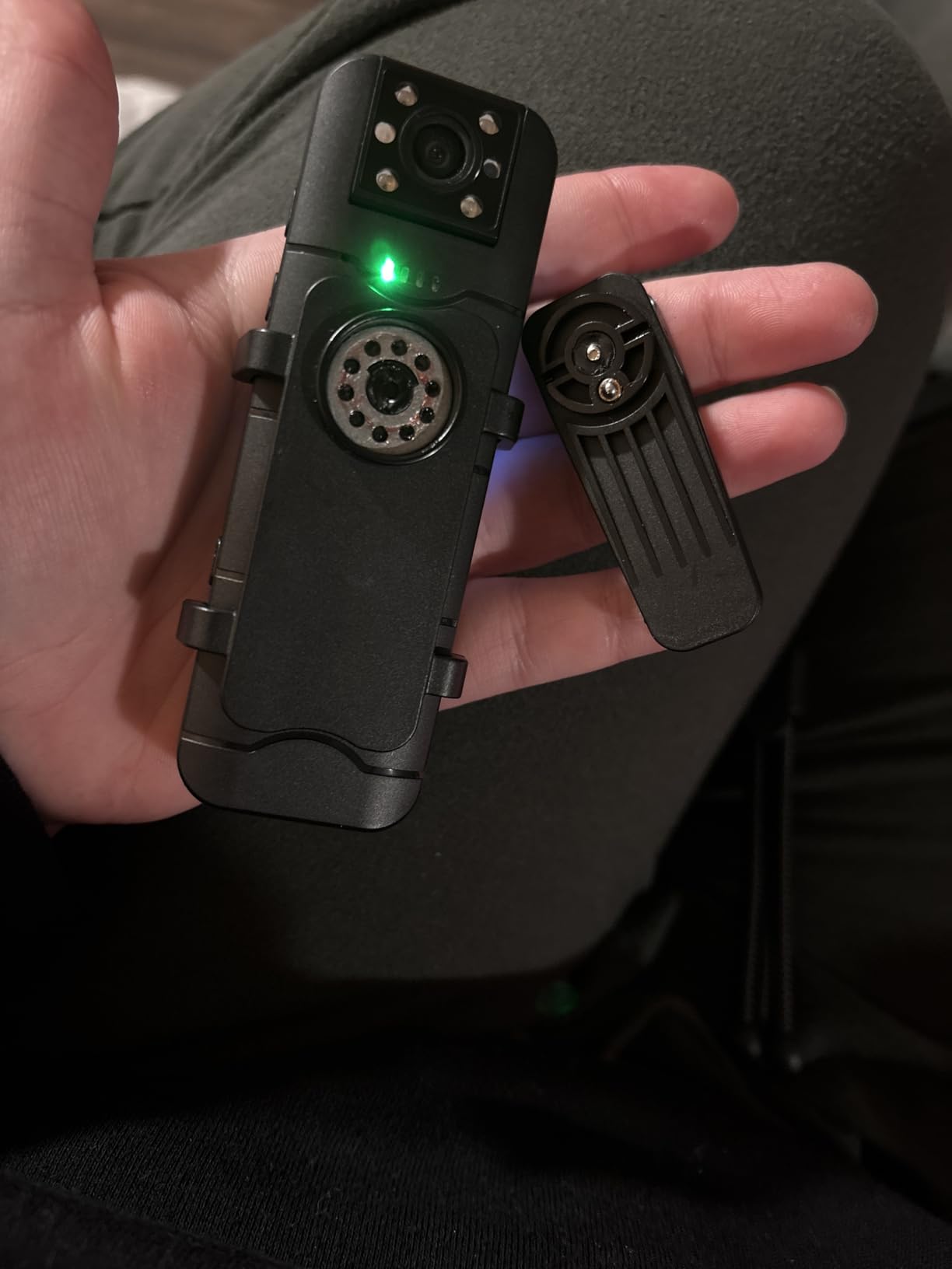 kaysunlink Body Camera with Audio and Video Recording 1080P FHD Mini Police Wearable Body Worn Cam Portable Small Personal Camcorder Sport Action Outdoor Video Recorder (128GB) customer photo 2