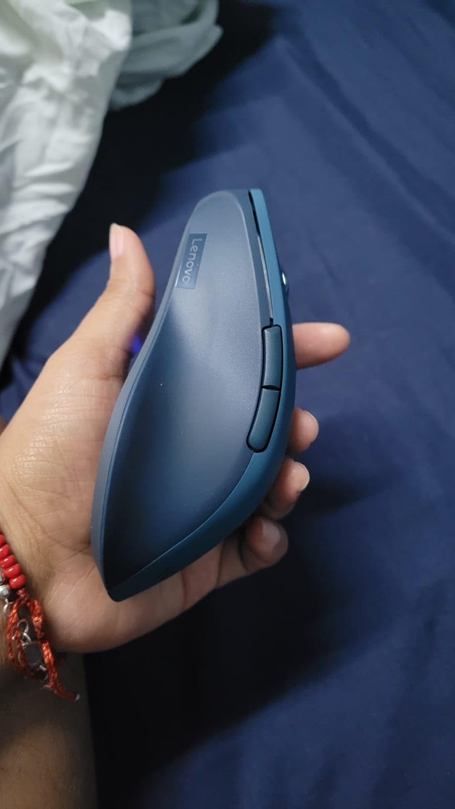 Lenovo Yoga Pro Mouse, Bluetooth, USB-C Rechargable, Dual Mode Bluetooth, 6 Button, Right Handed Design, Ergonomic Design, Programmable Buttons, 2-Way Metal Scroll Wheel, Tidal Teal customer photo 2