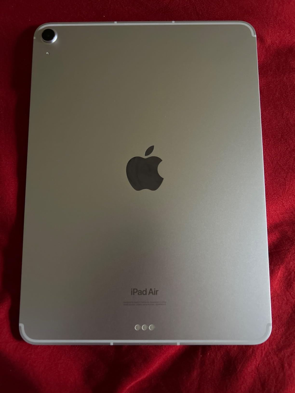 Apple iPad Air 11-inch (M2): Built for Apple Intelligence, Liquid Retina Display, 512GB, 12MP Front/Back Camera, Wi-Fi 6E + 5G Cellular, Touch ID, All-Day Battery Life — Space Gray customer photo 2