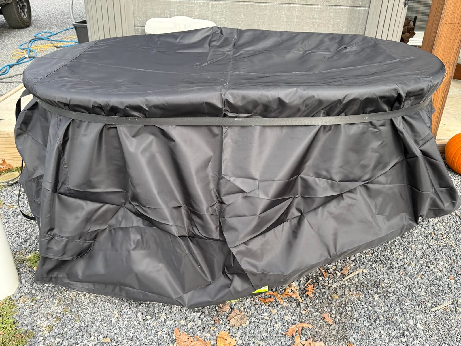 Rubermaid 150 Gallon Oval Stock Tank Water Trough Cover with Zipper customer photo 1
