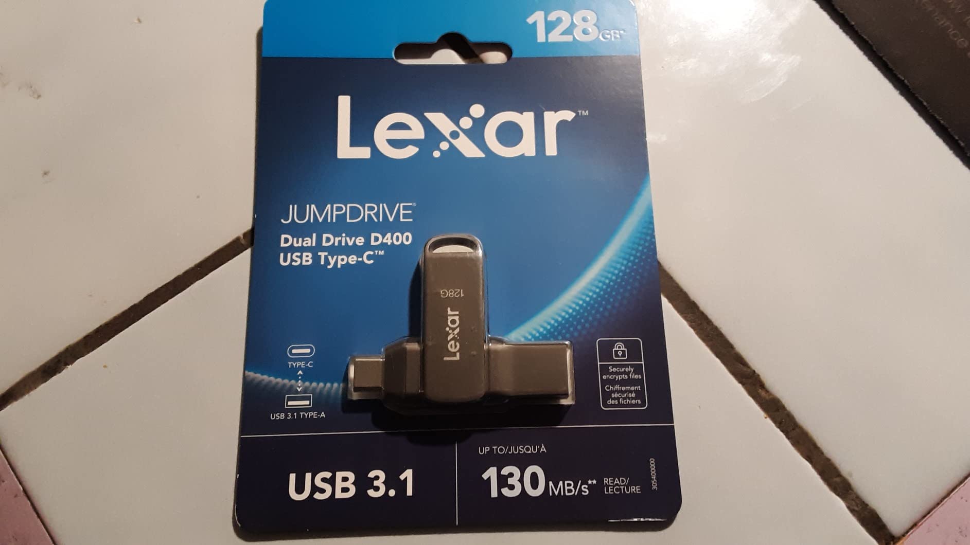 Lexar 512GB JumpDrive D400 Dual Flash Drive, 170MB/s Read, USB-C/A, USB 3.2 customer photo 1