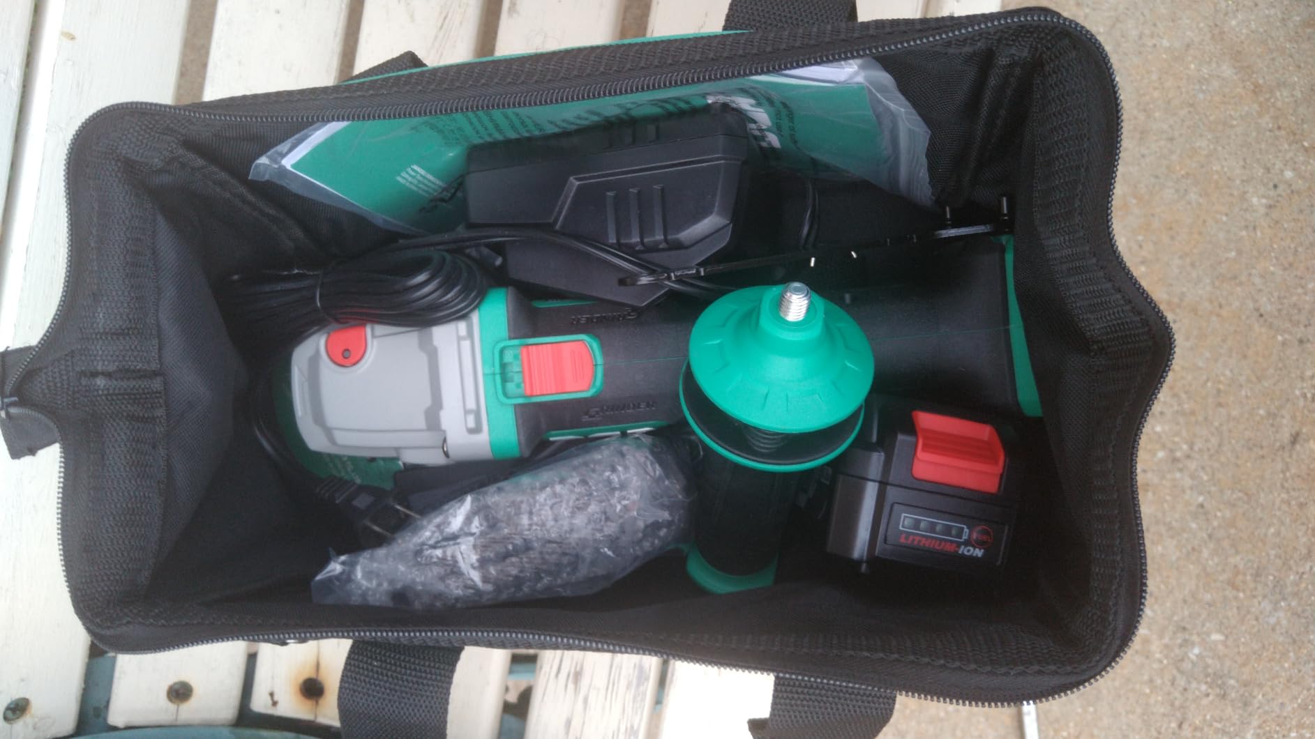 DCA Cordless Angle Grinder 4-1/2 inch, 20V Brushless Motor 8500RPM, Battery Grinder Tool-Free Guard, 4.0Ah Battery & Charger, Power Electric Cut Off Tool with 6 Discs for Cutting, Grinding, Polishing customer photo 2
