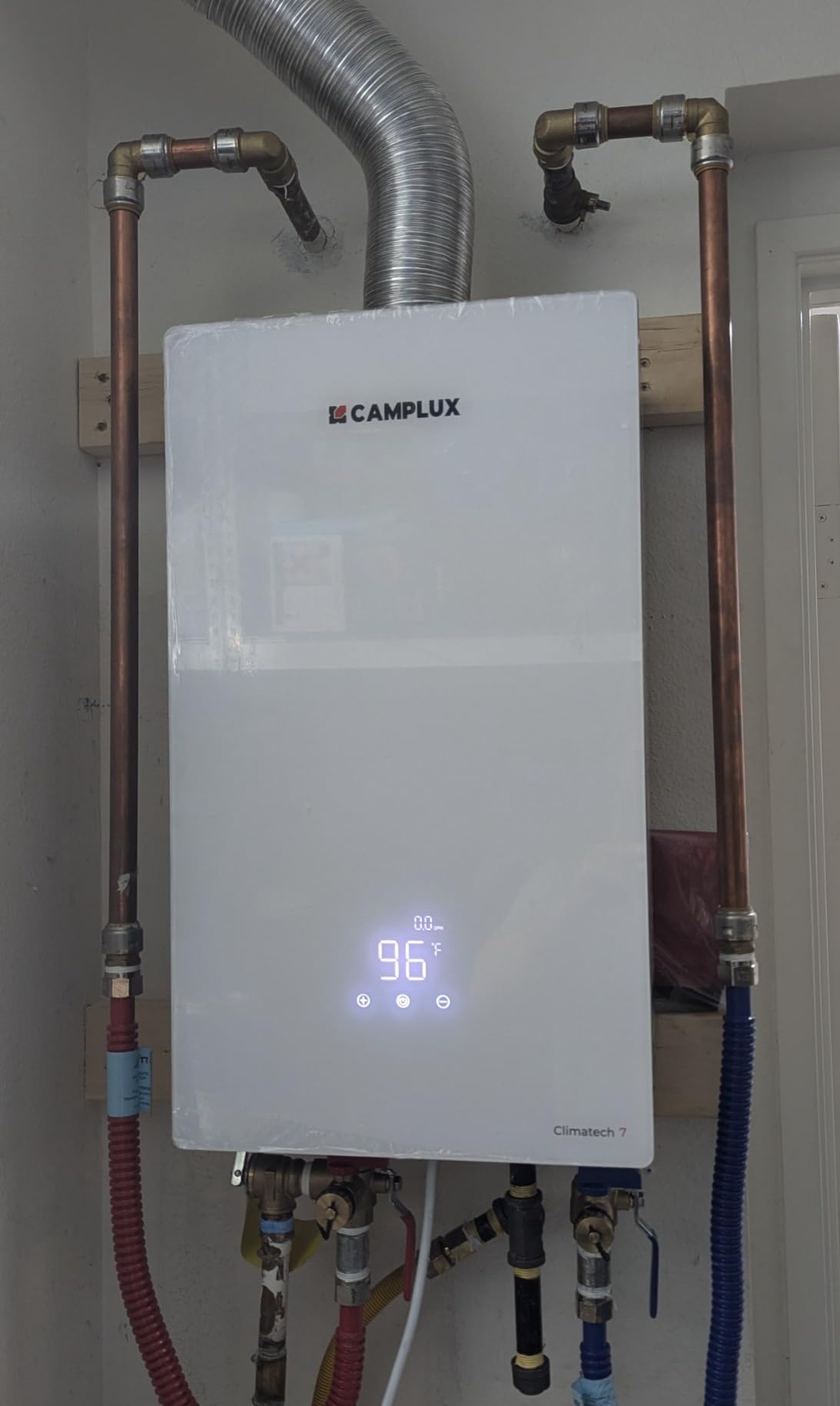CAMPLUX Tankless Water Heater Natural Gas Indoor, Up to 7.6 GPM 199,000 BTU customer photo 1