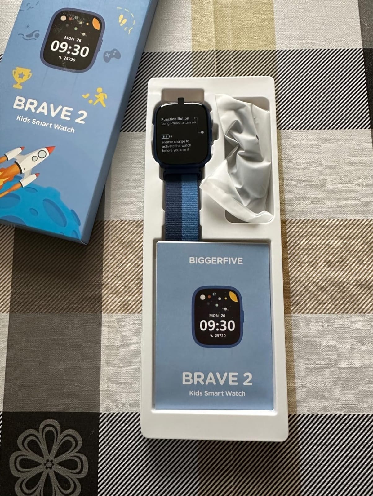 BIGGERFIVE Smart Watch for Kids, 1.8