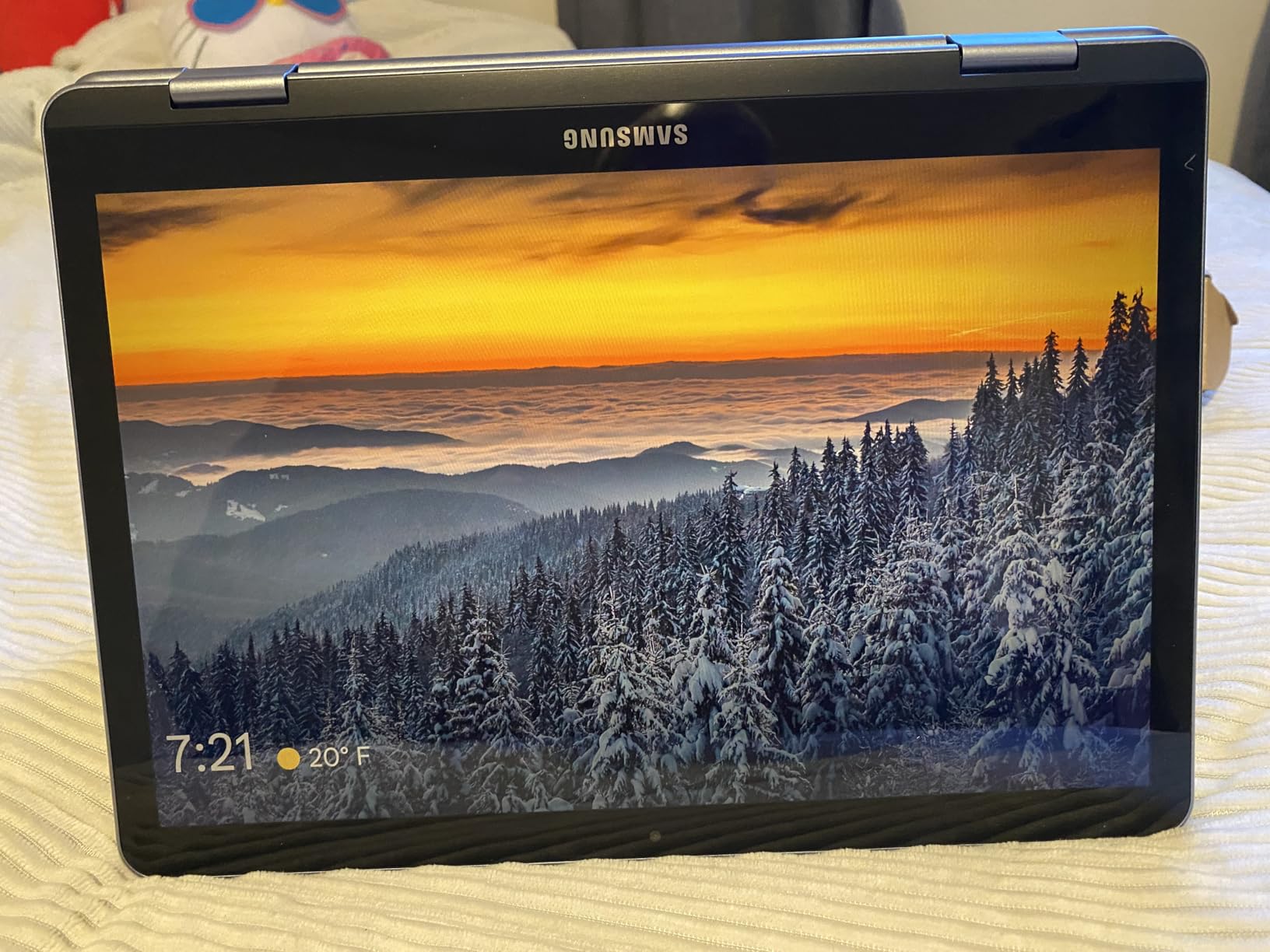 Samsung Chromebook Plus V2 360 2-in-1 Laptop w/Dual Webcam (12.2