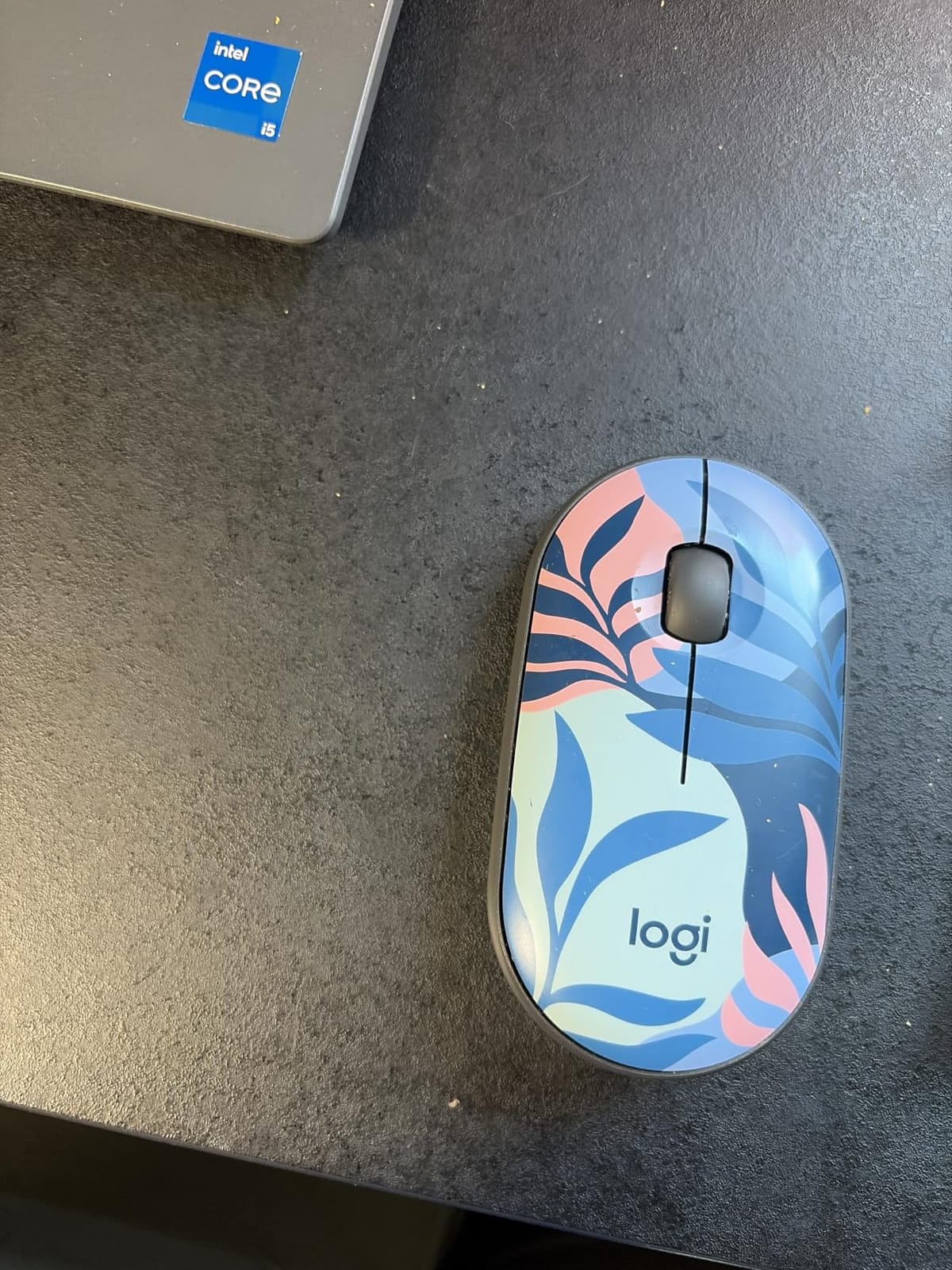 Logitech M340 Compact Ambidextrous Silent Wireless Mouse - Sheer Dream customer photo 1