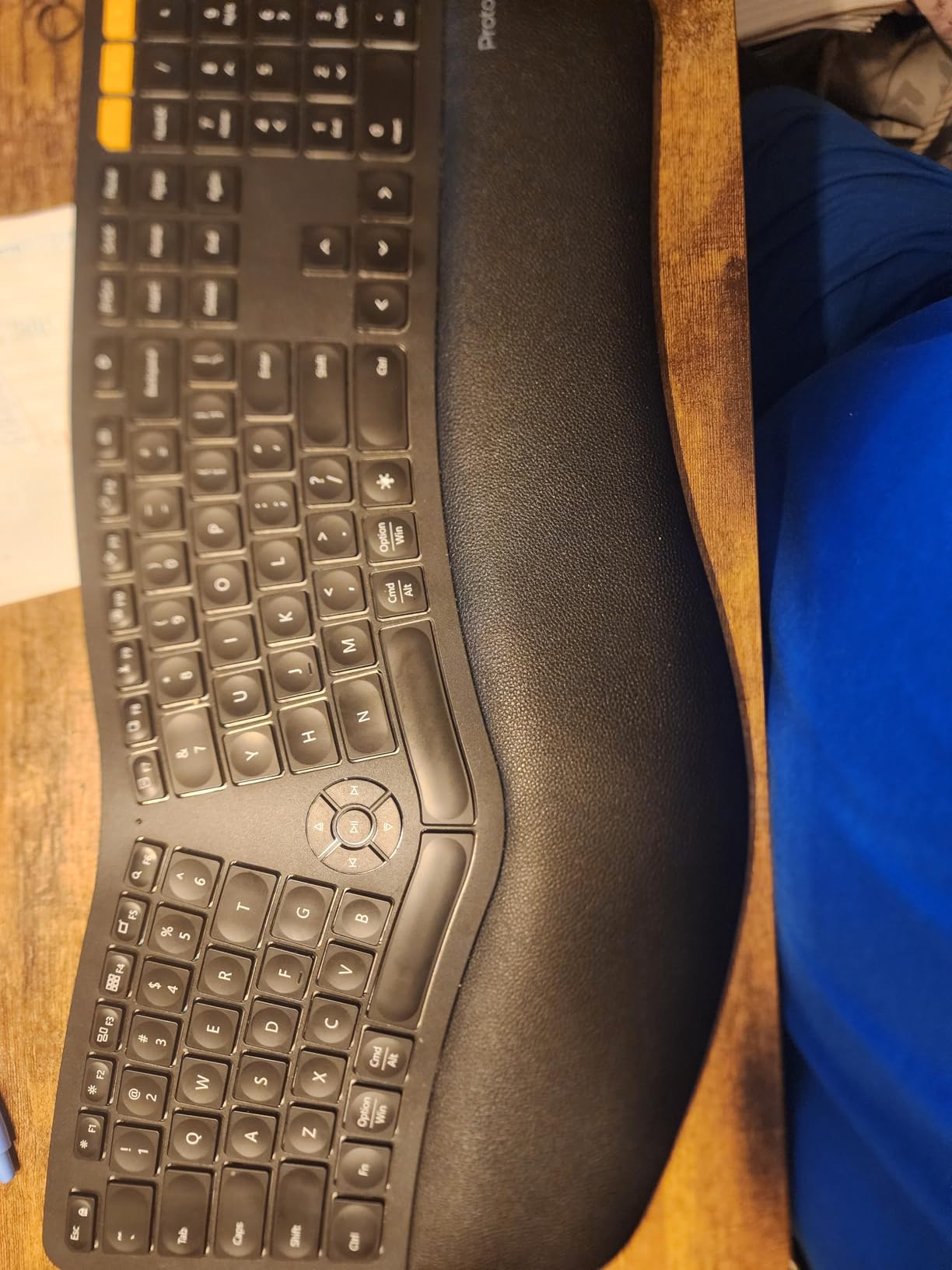 ProtoArc EK01 Plus Backlit Bluetooth Ergonomic Keyboard, Full Size, Red customer photo 1