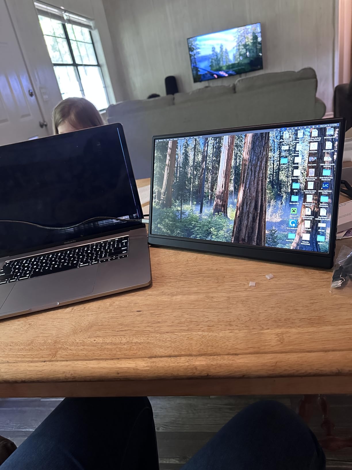 WGK 15.6 inch Portable Monitor 1080P FHD Travel Display HDMI/USB-C Compatible with Laptops, Desktops, Phones, PS, Mac, Xbox, Switch, and Other Gaming Devices Includes Stand and Speakers VESA customer photo 1