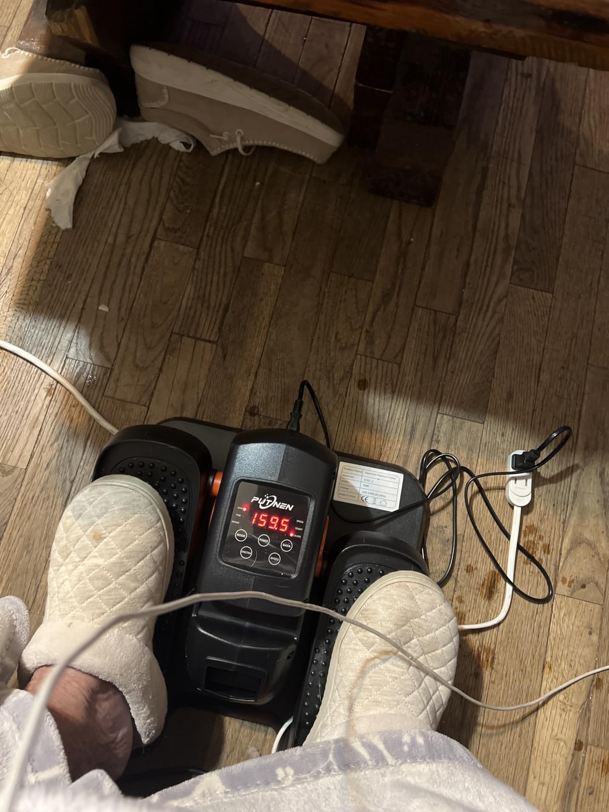 Putnen Under Desk Elliptical Machine, Electric Leg Exerciser for Seniors customer photo 1