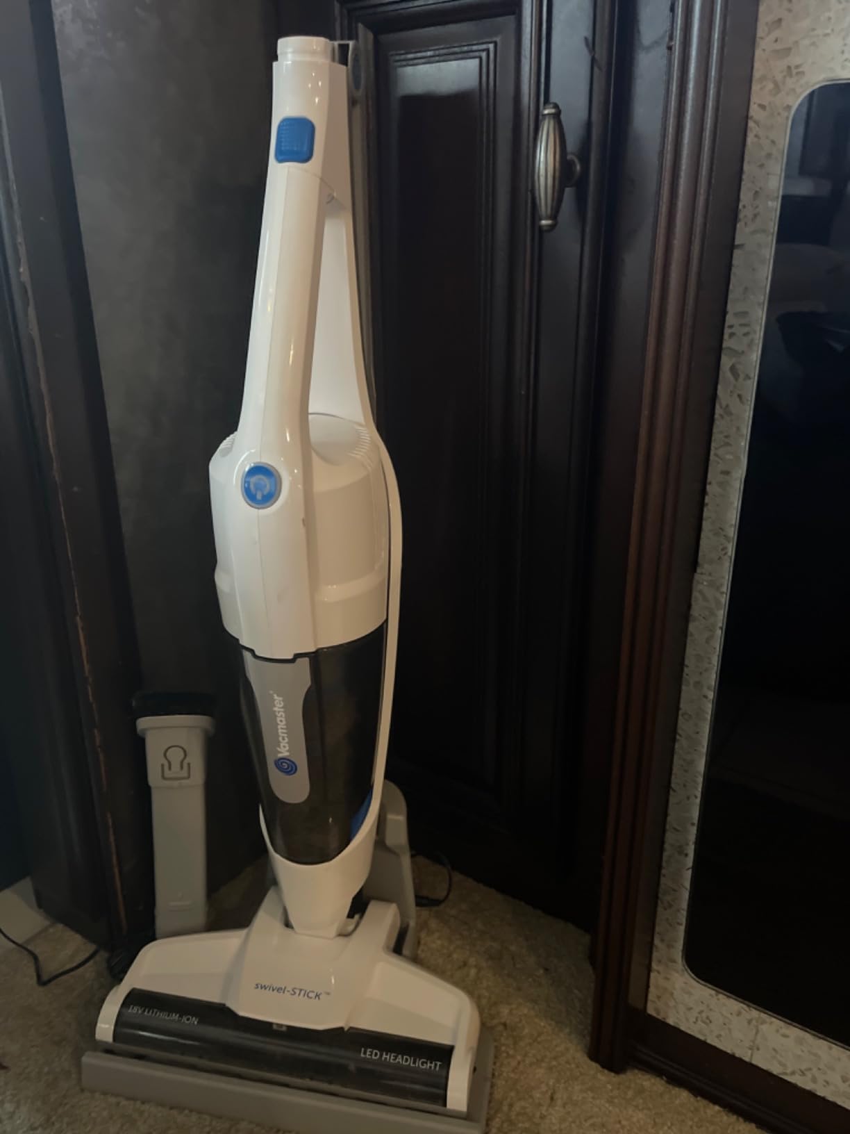 Vacmaster Portable 10.8V 2-in-1 Cordless Stick Vacuum Cleaner customer photo 1