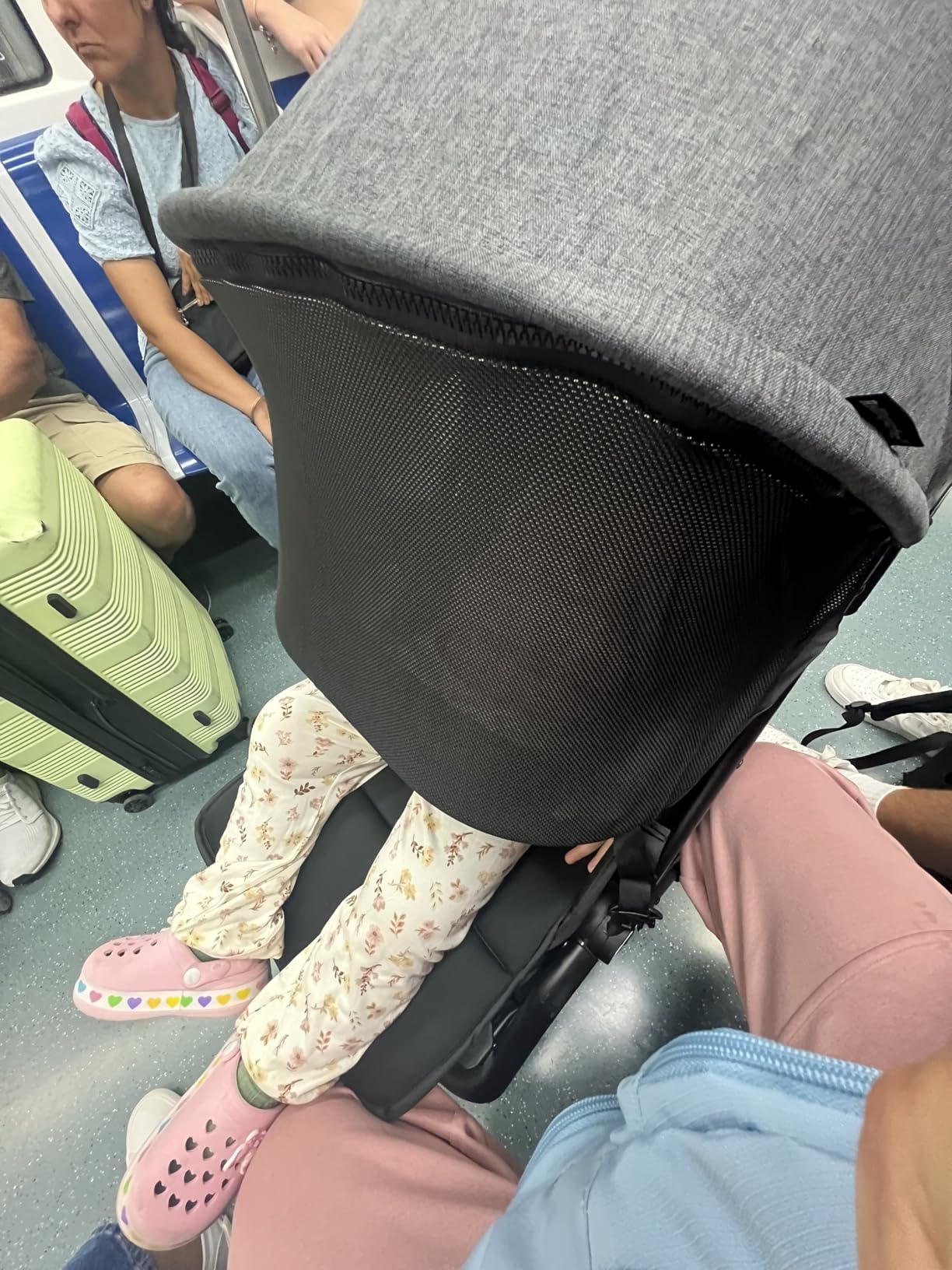 Rollingsurfer Lightweight Baby Stroller for Airplane, Compact Travel Pushchair with Retractable Foot Cover & Reclining Backrest, One Hand Fold Stroller for Toddlers 0-36 Months customer photo 1