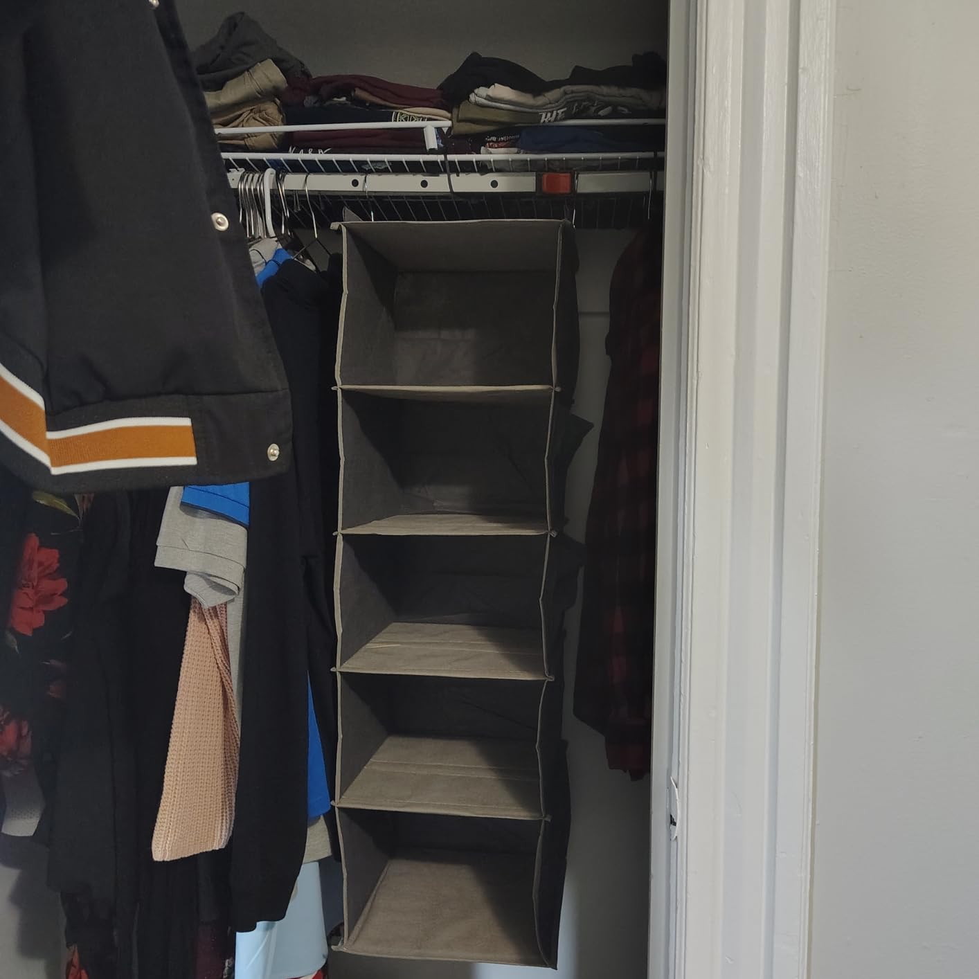 BOOMIBOO Hanging Closet Organize and Shelves，5-Hanging Shelf with 2 Side Pockets，Storage Foldable （Grey） customer photo 1