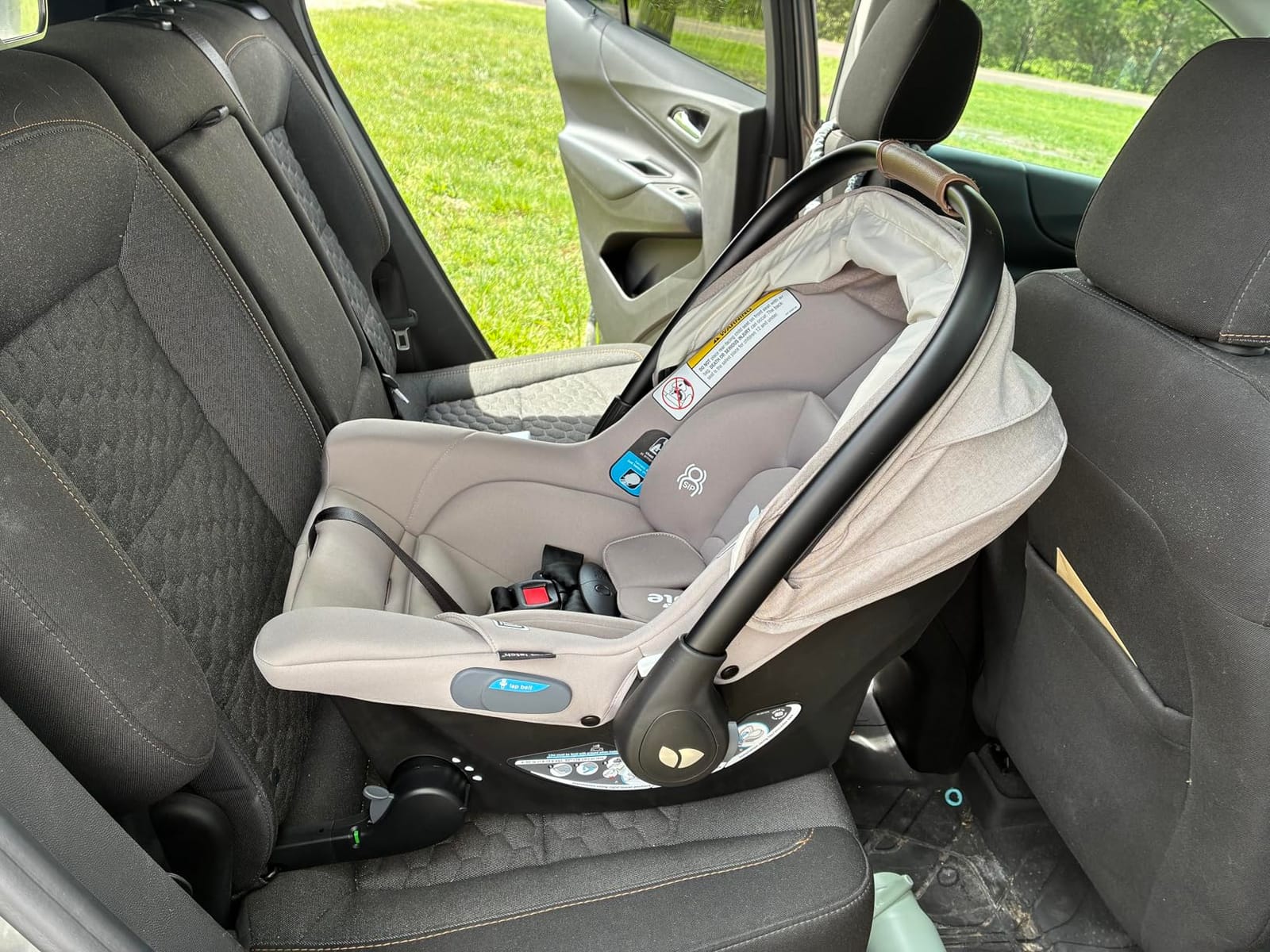 Joie Baby Mint Latch Baseless Infant Car Seat, Lightweight customer photo 2