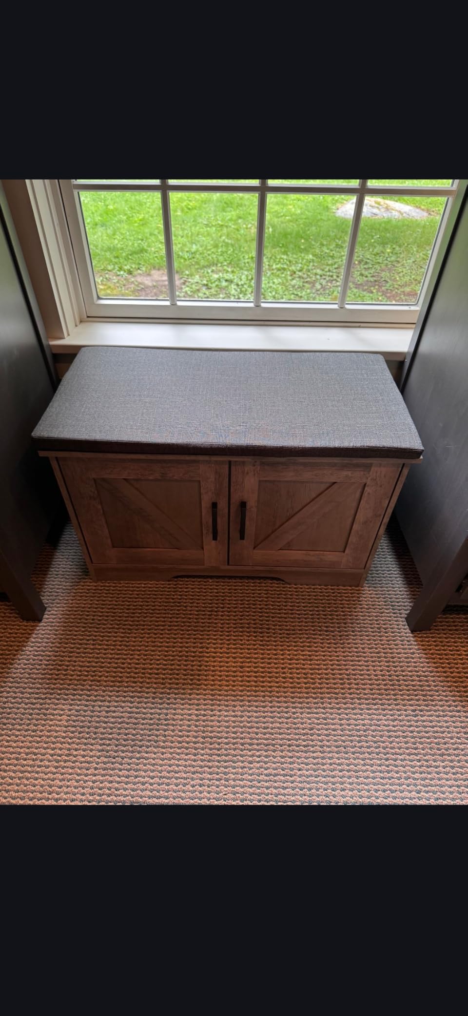 HOMSHO Farmhouse Shoe Storage Bench with 4 Barn Doors & Padded Seat Cushion customer photo 1