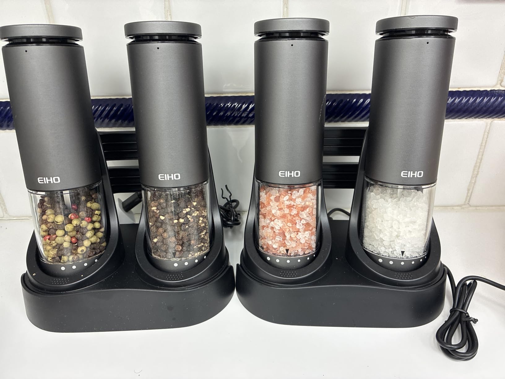 EIHO Electric Salt and Pepper Grinder Set USB Rechargeable, Upgraded External Adjustable Coarseness, Stainless Steel Automatic Salt and Pepper Shakers Mills with LED Light, House Warming Cooking Gifts customer photo 1