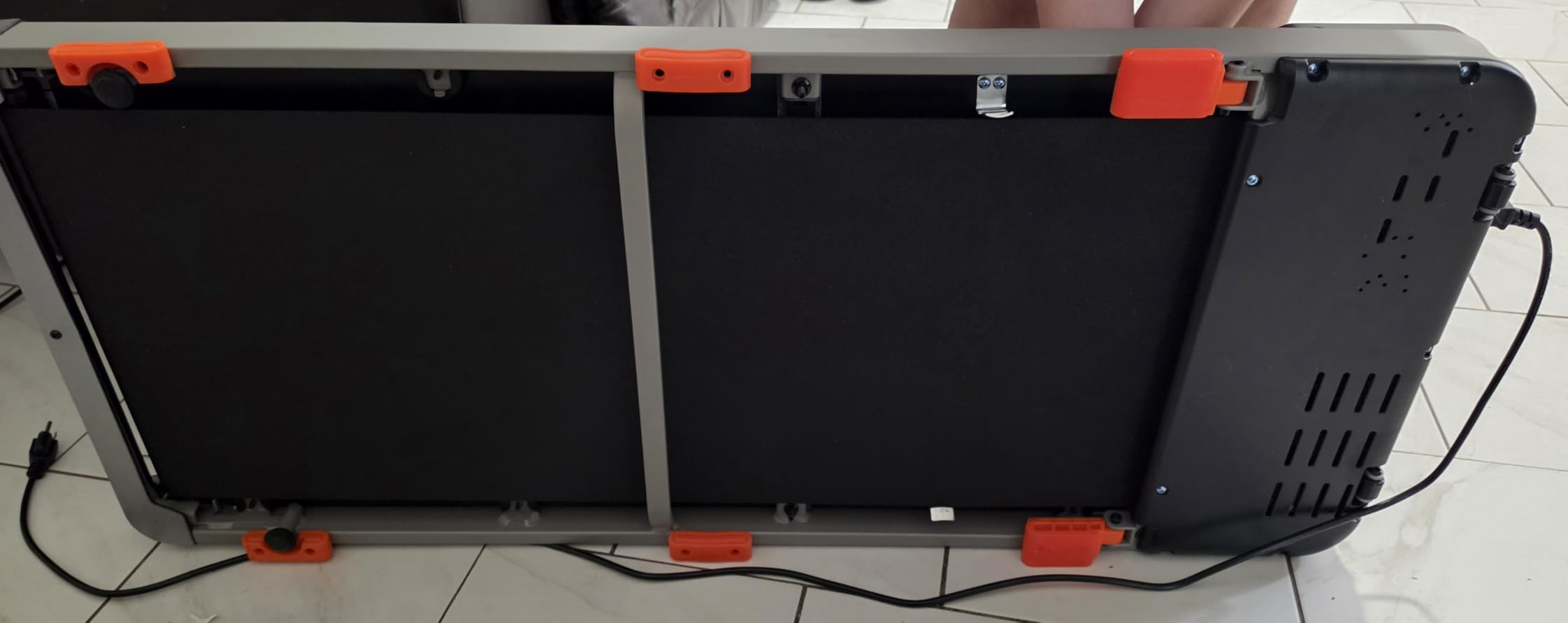 TREAFLOW Walking Pad with Incline, Under Desk Treadmills for Home customer photo 2