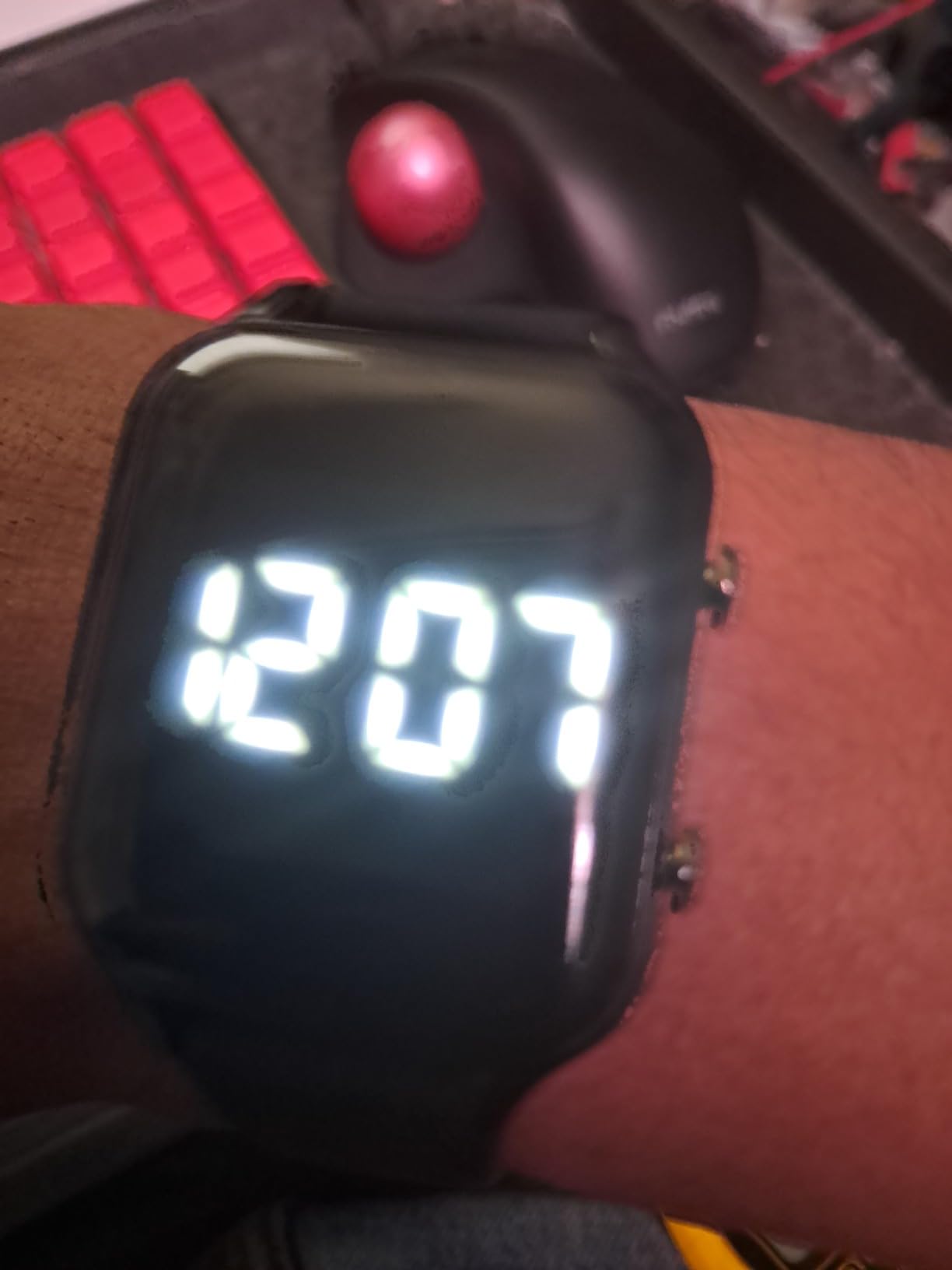 Kids Digital Watches for Boys Girls, Sports Watch with Fitness Tracker, Pedometer, Alarm Clocks, Stopwatch, No App Needed Waterproof Kids Watch, Gift for Teens Student Girls Boys Ages 5-14 customer photo 1