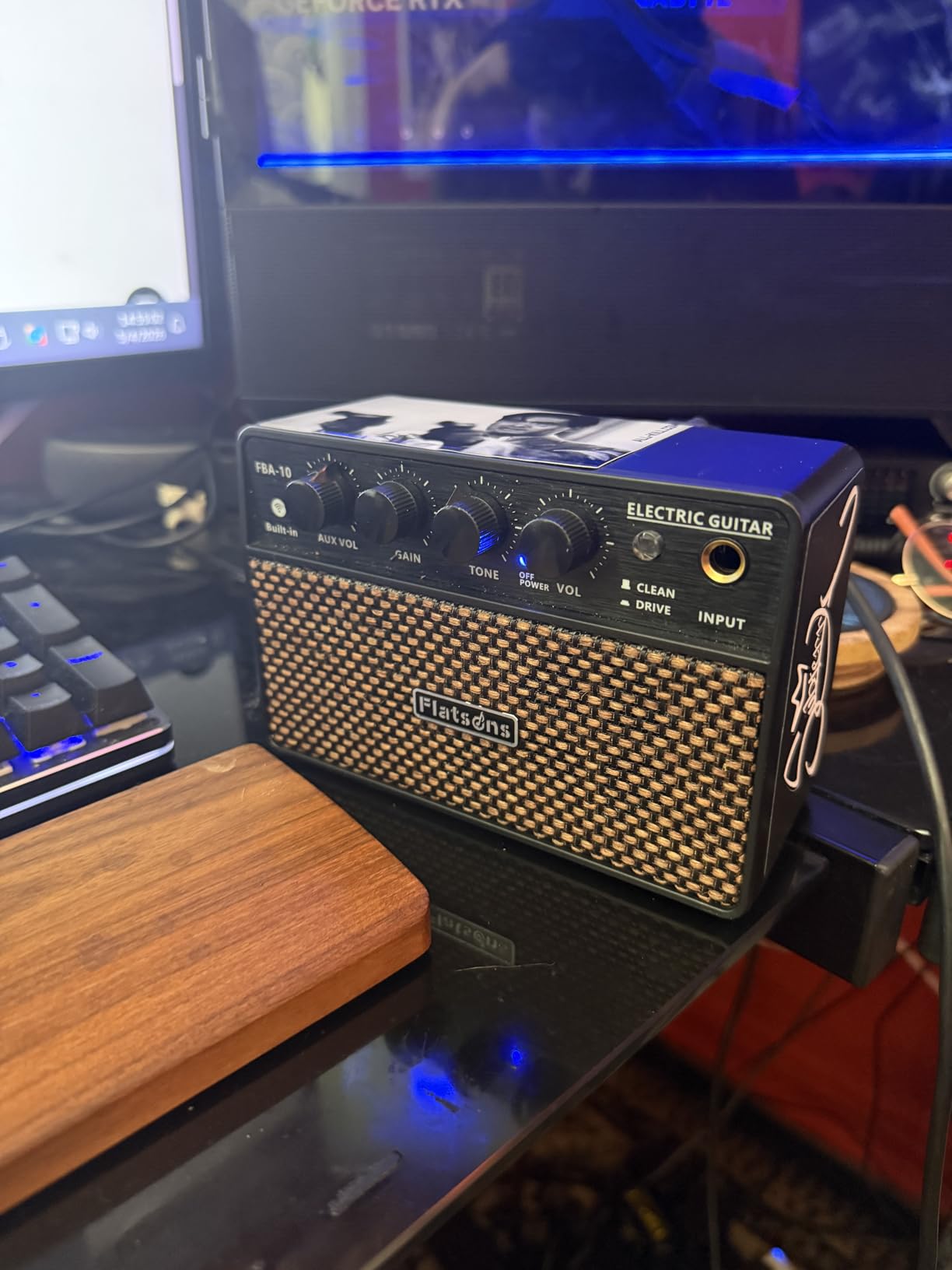 10W Mini Guitar Amp,Rechargeable Electric Guitar Amplifier | with Clean/Drive Channel,6H Working,3.5mm headphone jack for silent practice,Wireless Portable Amp for Practice & Traveling customer photo 1