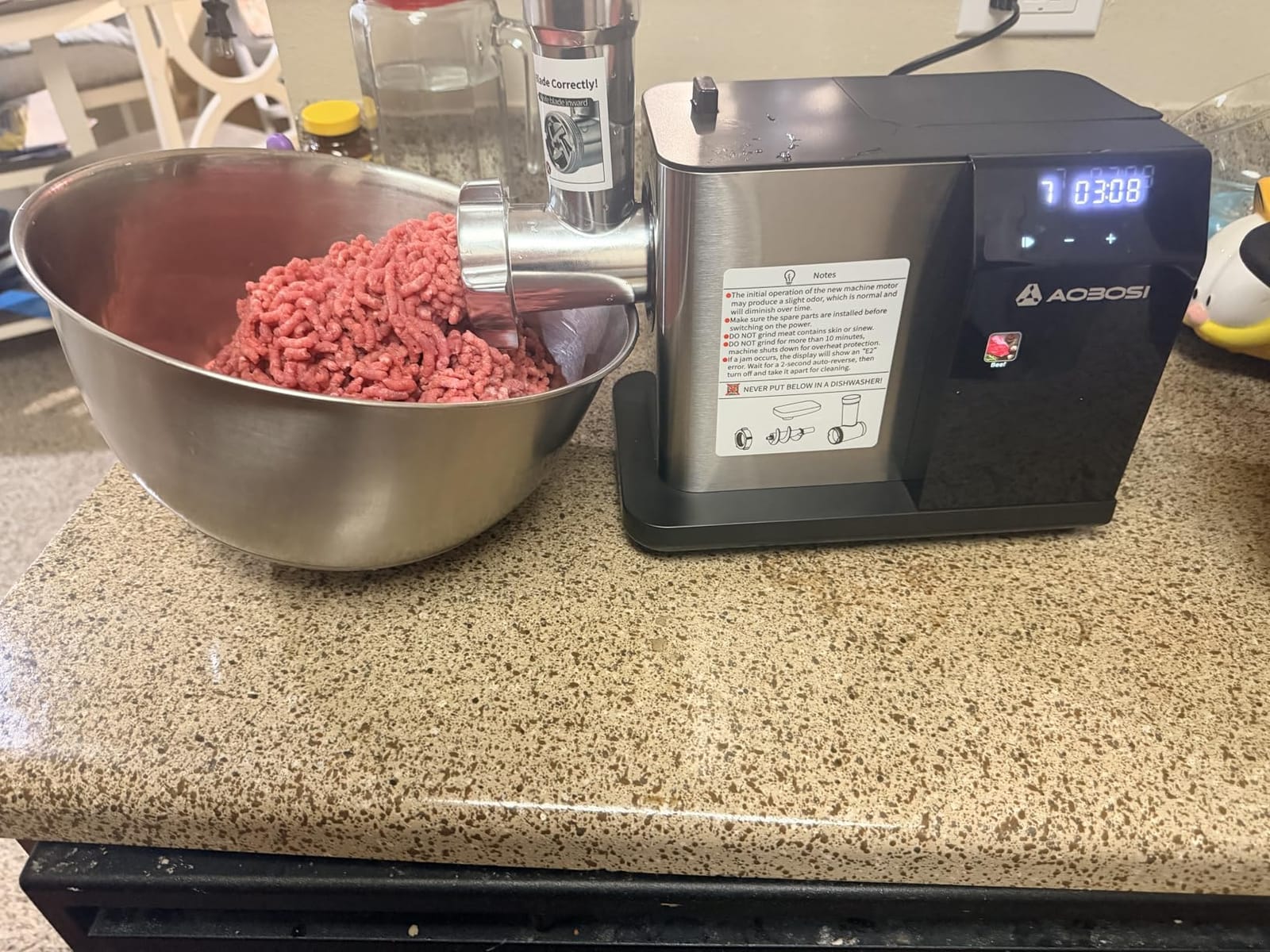 AAOBOSI Electric Meat Grinder w/ 3 Speed Touch Screen Control, 3000W Max customer photo 2