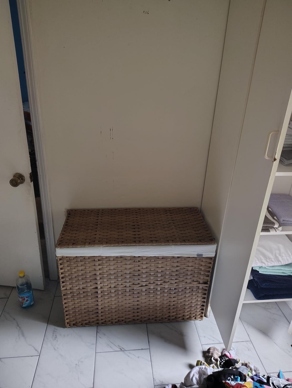 SONGMICS Laundry Hamper with Lid, 200L 4-Section Wicker Basket, 6 Mesh Bags customer photo 2