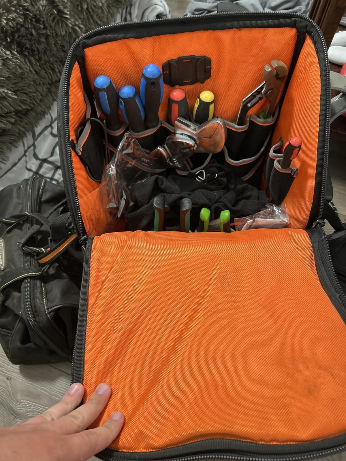 Klein Tools 62482 Tool Backpack, Tool-Station Pro Heavy-Duty Organizer with 27 Pockets, Large Interior, Molded Bottom, Electrician Tool Bag customer photo 1
