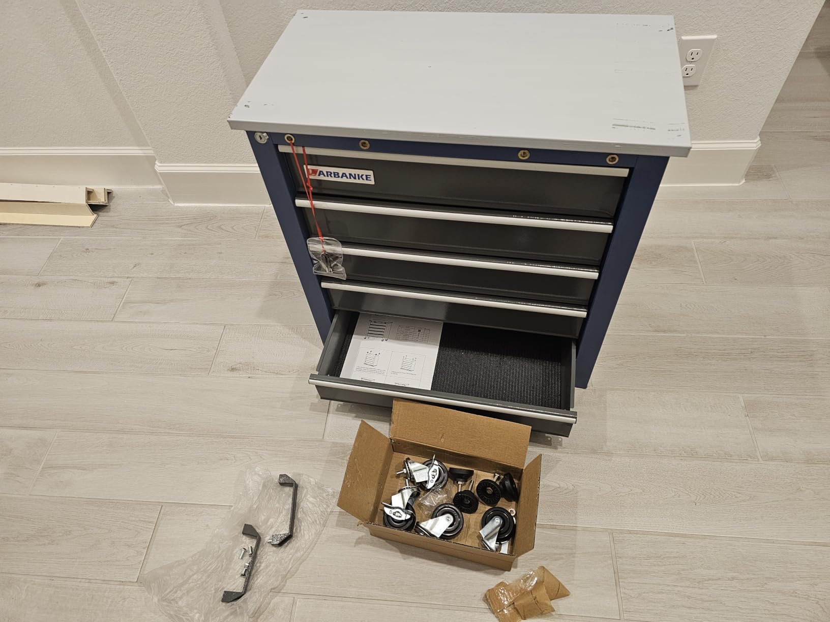 LARBANKE 5-Drawer Rolling Tool Chest with Stainless CounterTop,Tool Chest with Keyed Locking System, with Wheels and Foot Pads,Rolling Tool Cabinet with Drawer Liners,Unique Link Buckle for Connecting customer photo 1