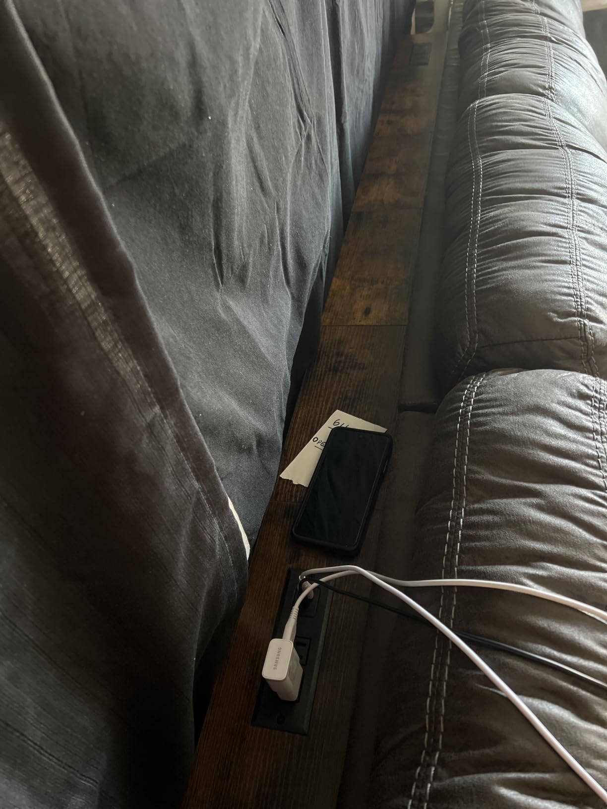 SUPERJARE 78.8 inch Narrow Behind Couch Table with 2 Charging Stations customer photo 1
