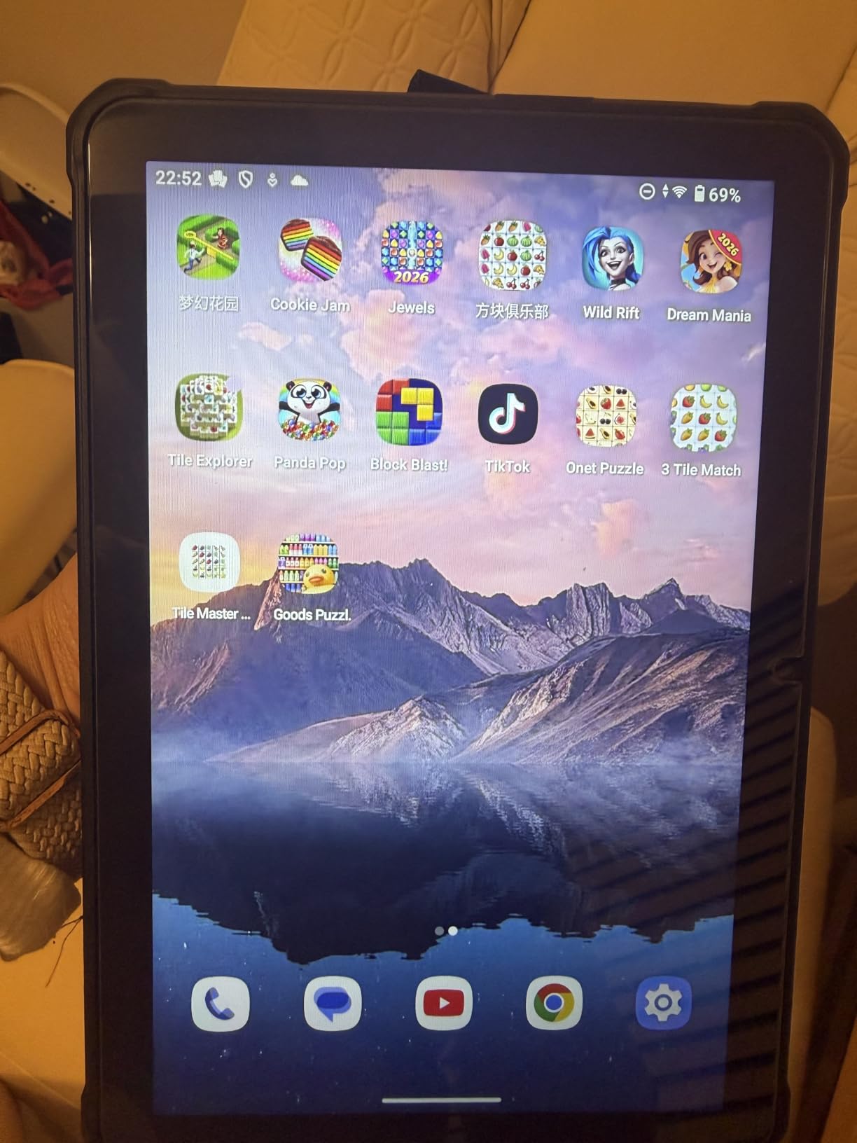 HOTWAV R10 Pro Rugged Tablet 10.1 Inch 10800mAh Waterproof Tablet customer photo 1