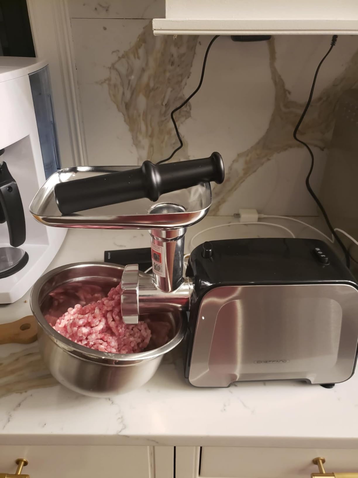 Electric Meat Grinder, Stainless Steel Sausage Stuffer Maker With 2 Blades, 3 Plates, Sausage Tube & Kubbe Kit, [2000W Max] Heavy Duty for Home Use customer photo 2