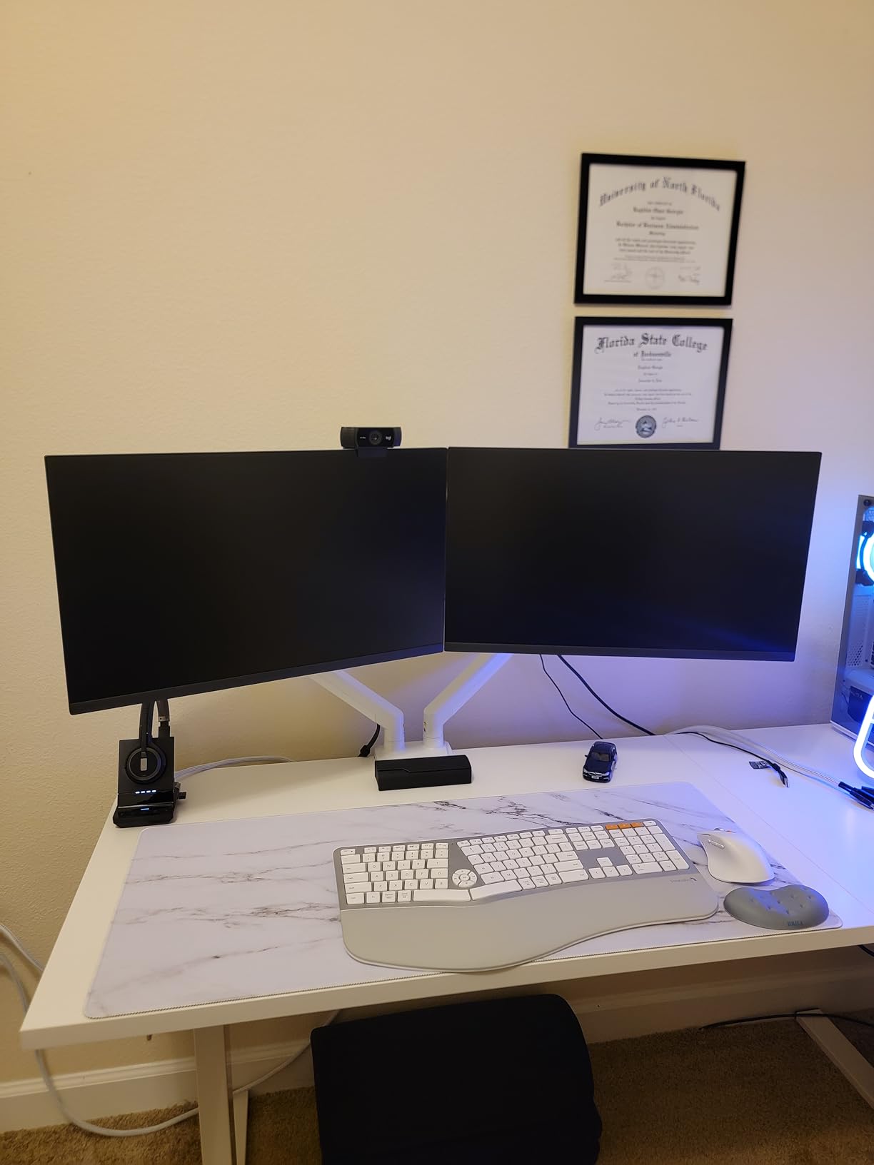 ProtoArc EKM01 Plus Wireless Ergonomic Keyboard Mouse Combo - Gray Black customer photo 1