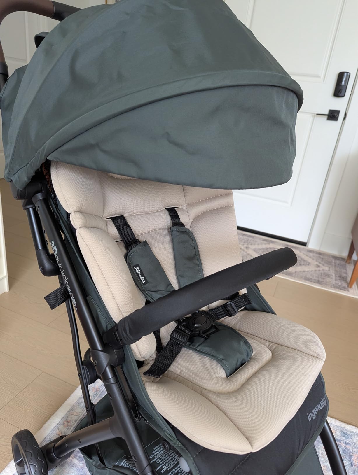 Ingenuity 3Dquickclose CS+ Compact Fold Stroller β Lightweight Stroller with Oversized Canopy, Extra-Large Storage and Compact Fold, Black customer photo 1