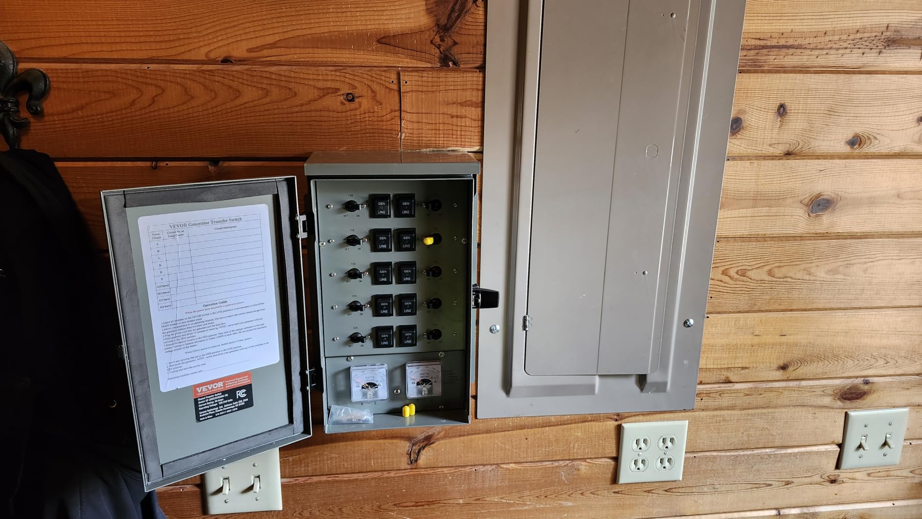 VEVOR Manual Transfer Switch, 30-Amp 10-Circuit, Prewired Generator Transfer Switch Kit with NEMA L14-30P Power Inlet Box, Double-Throw Switch, NEMA 3R, Mechanical Watt Meter, for 7500W Generators customer photo 2